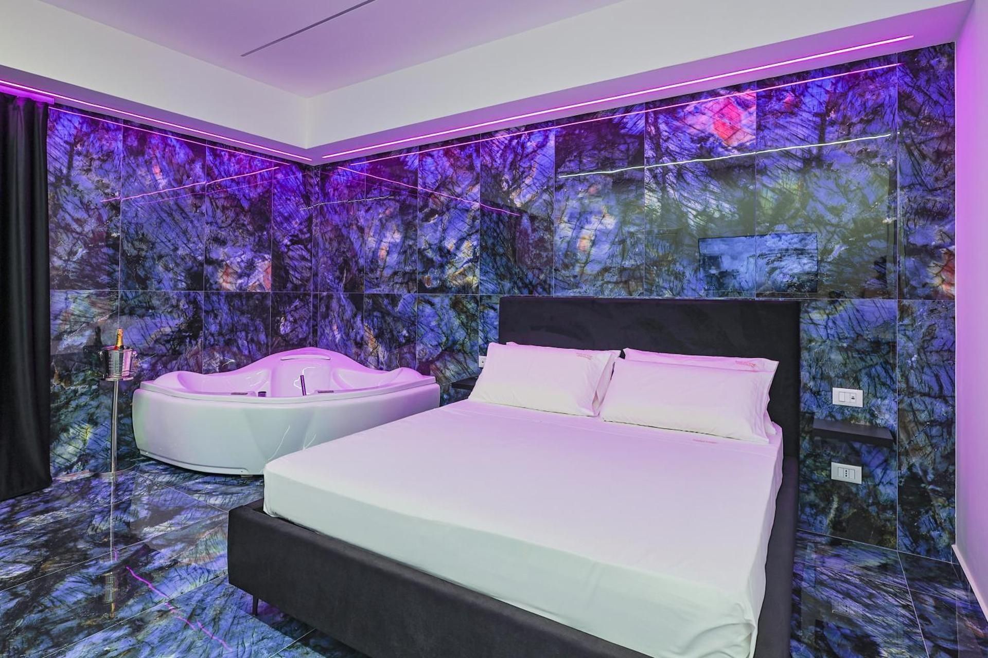 Double Room with Spa Bath