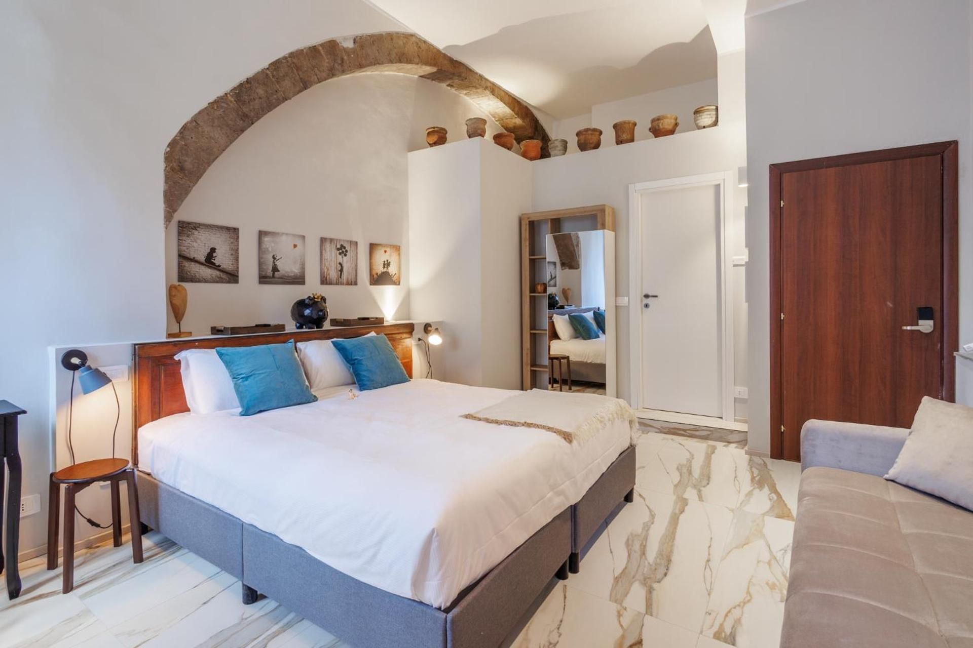 Triple Room with Private Bathroom