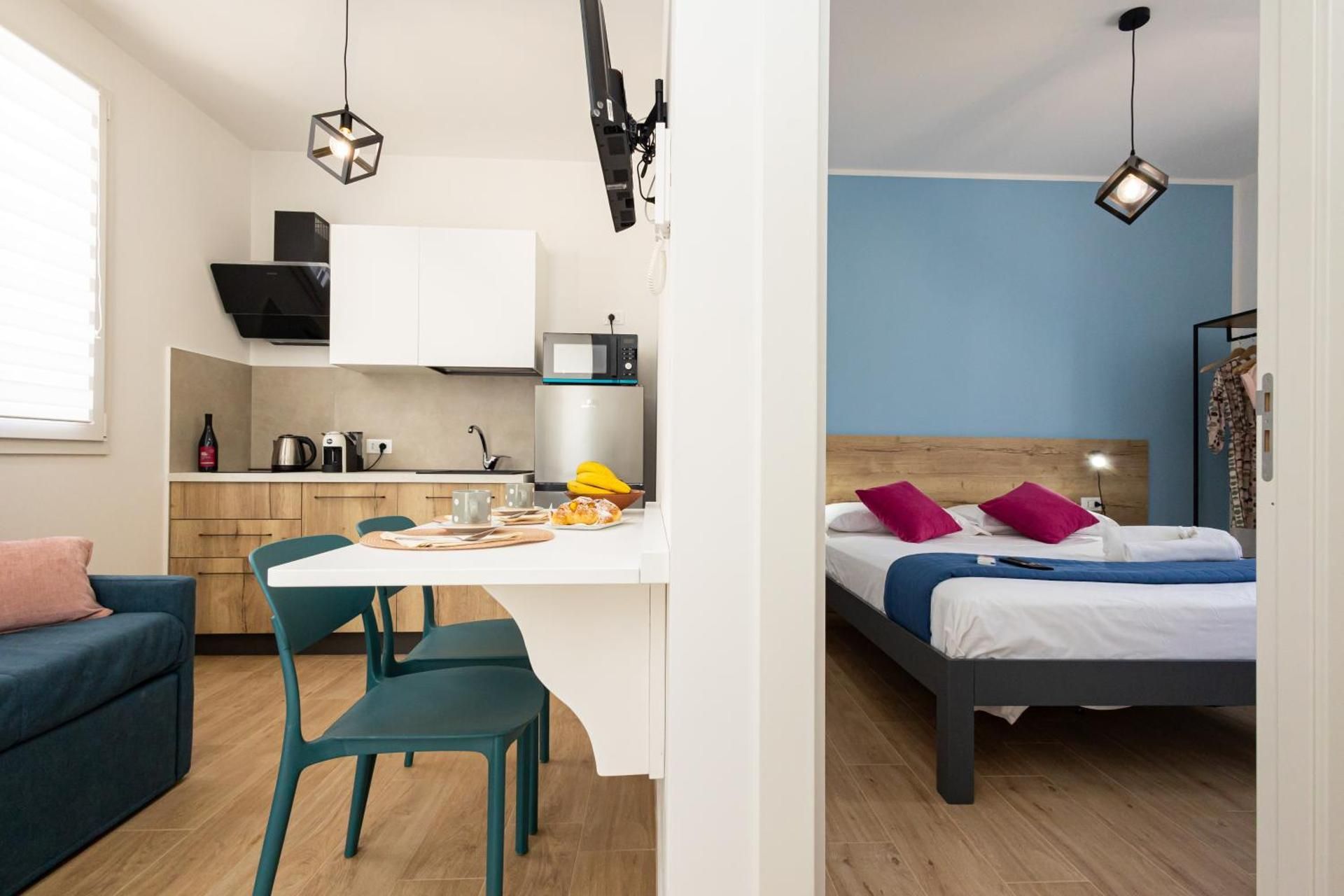 One-Bedroom Standard Apartment