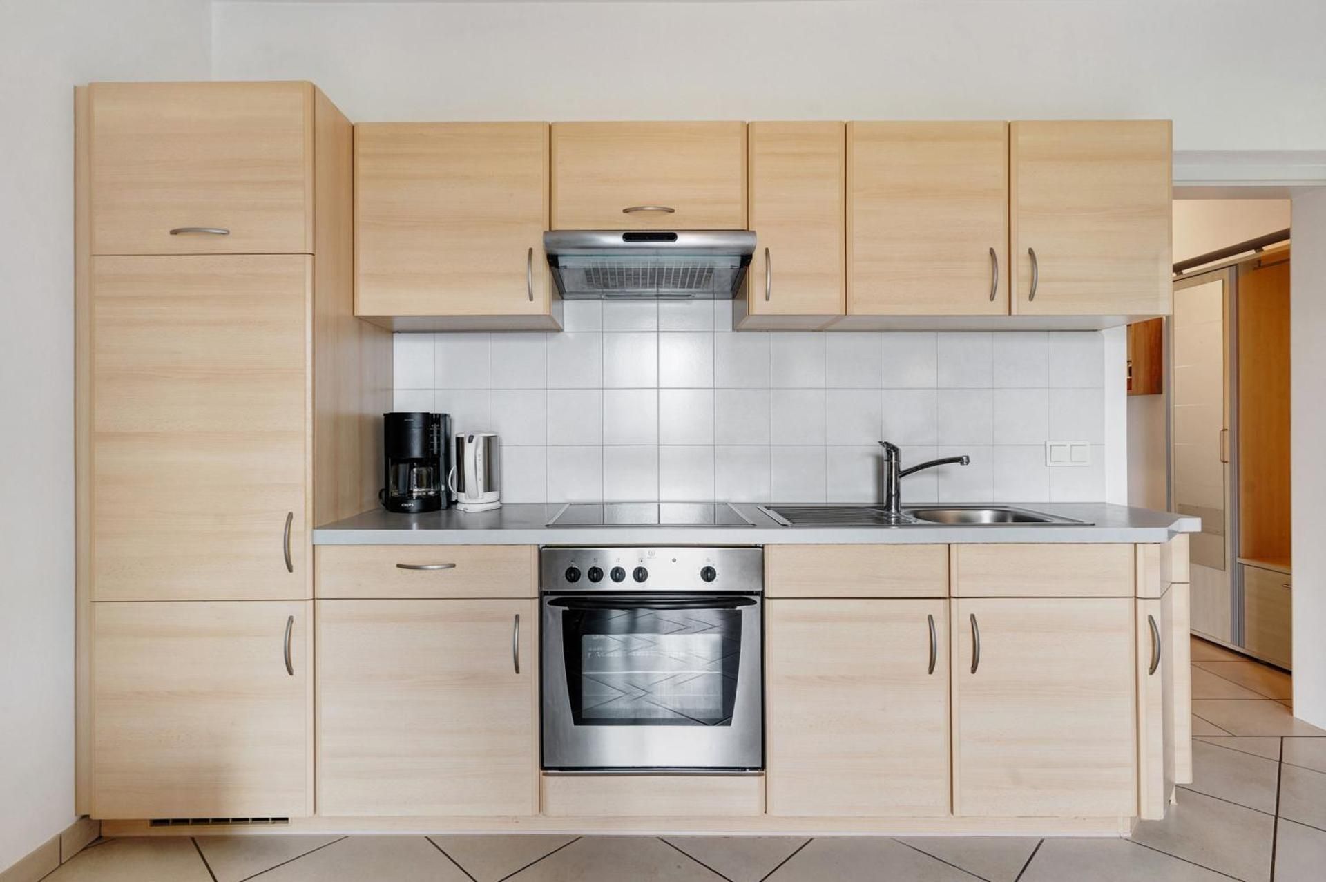 Superior One-Bedroom Apartment