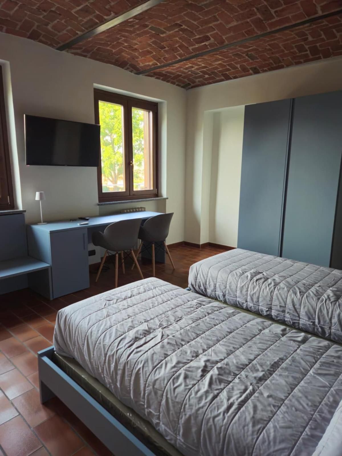 Large Double or Twin Room