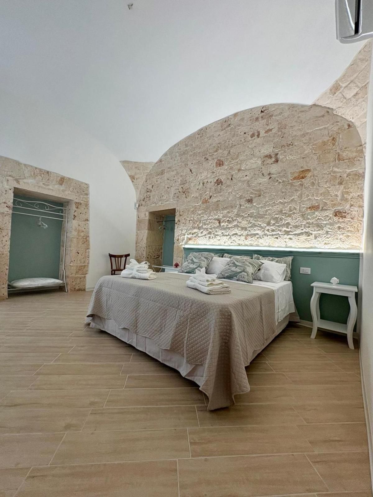Deluxe Double Room with Extra Bed