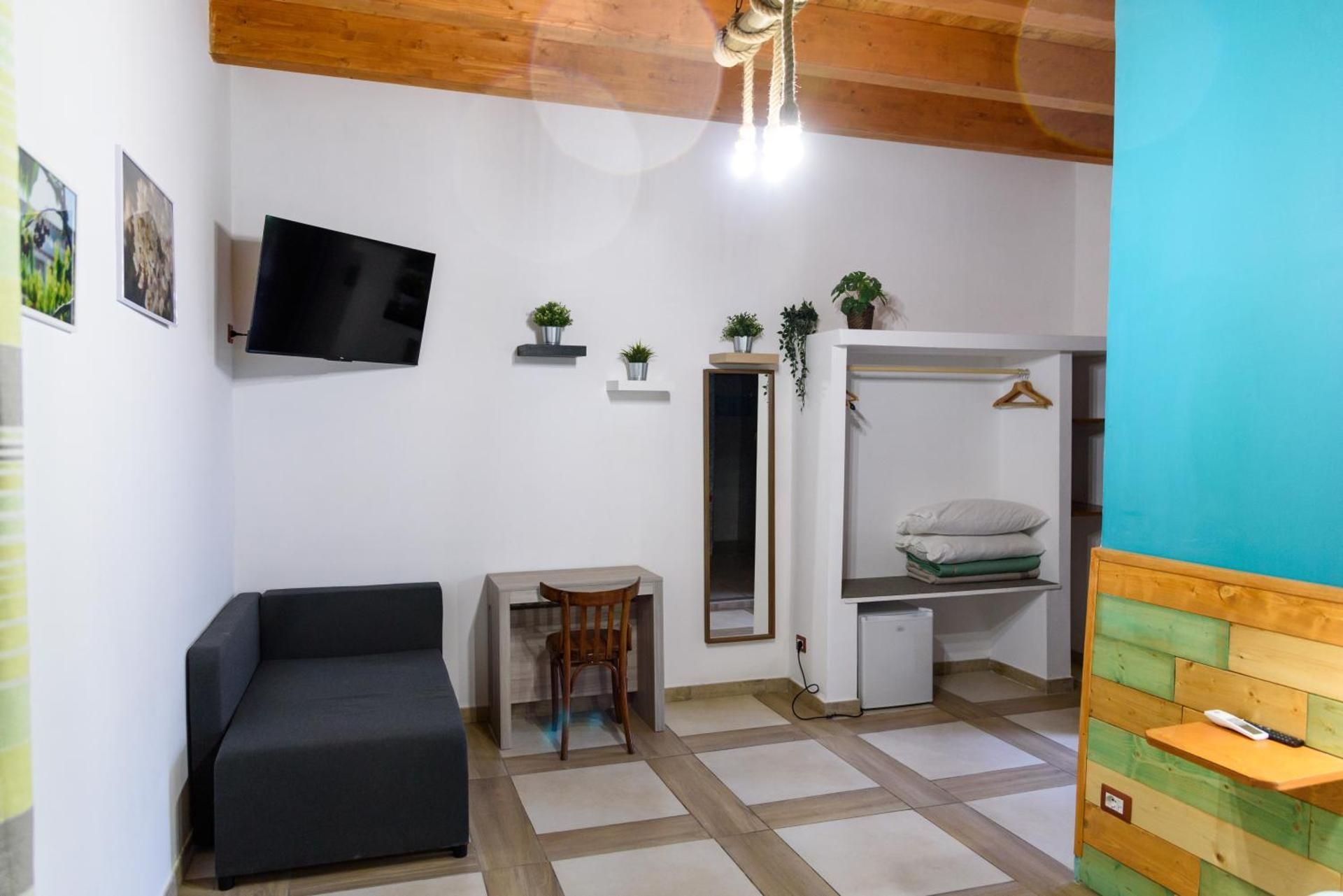 Double Room with Private Bathroom