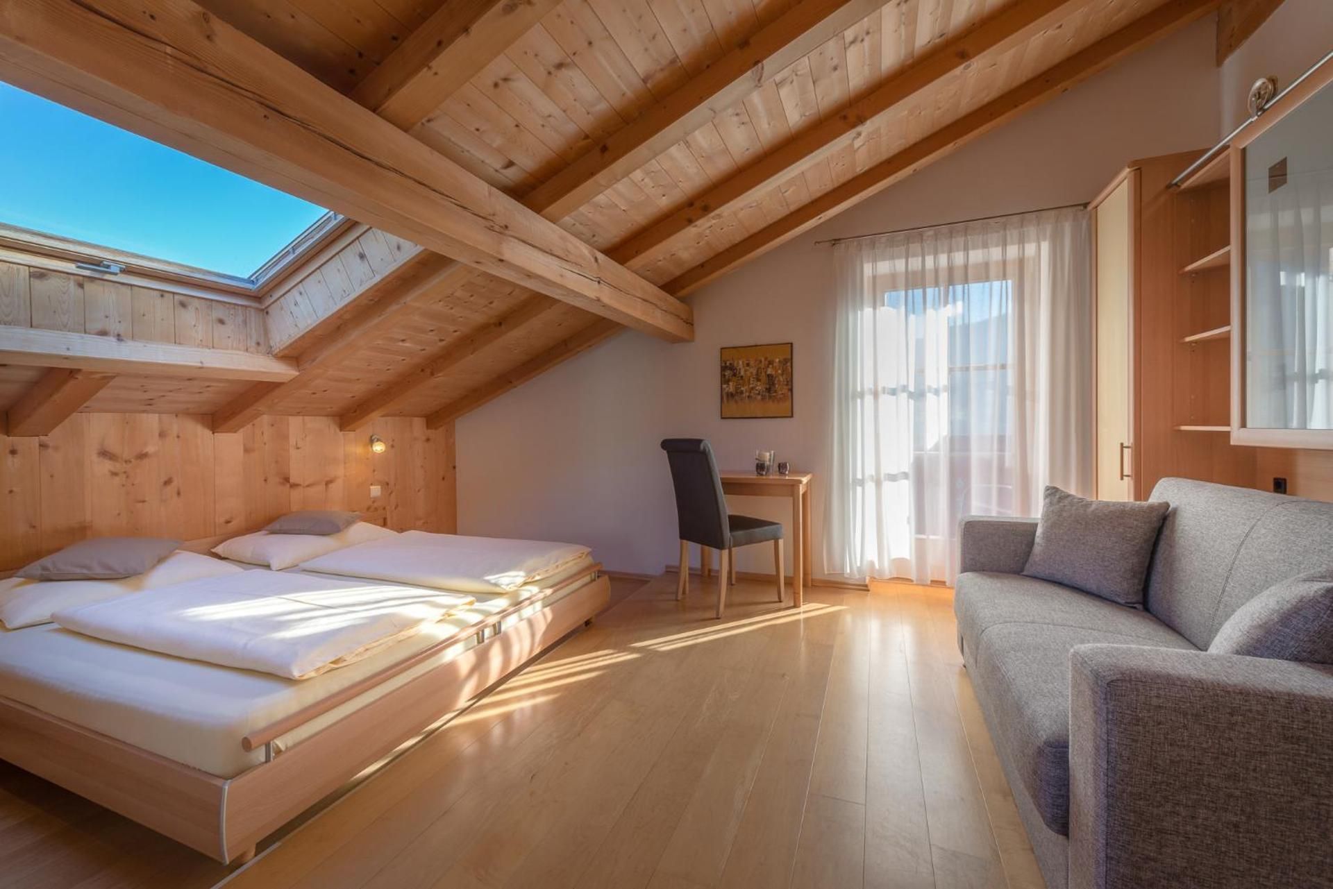 One-Bedroom Apartment with Balcony and Mountain View  