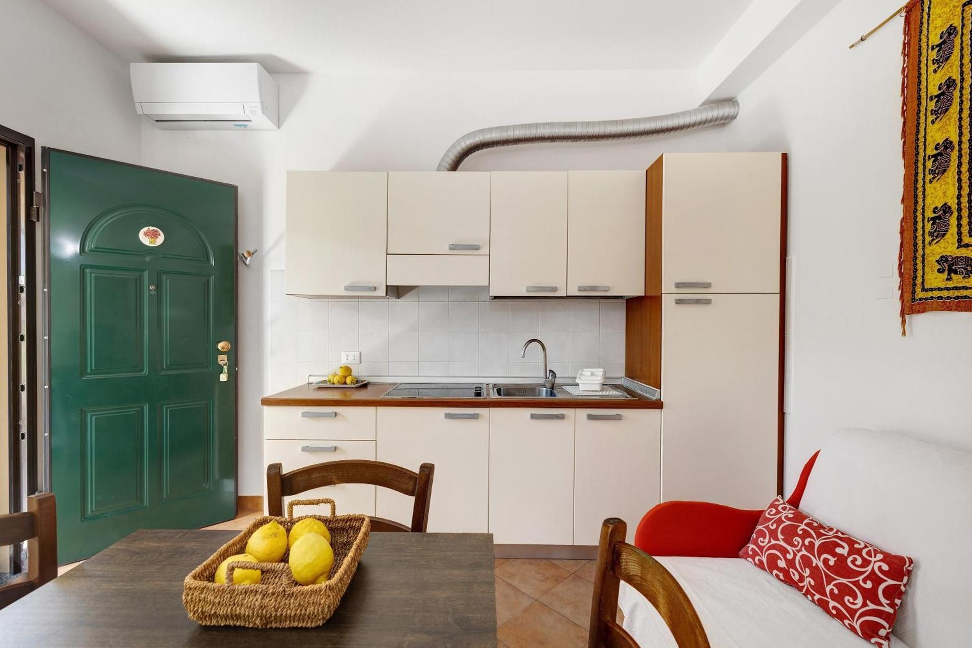 One-Bedroom Standard Apartment