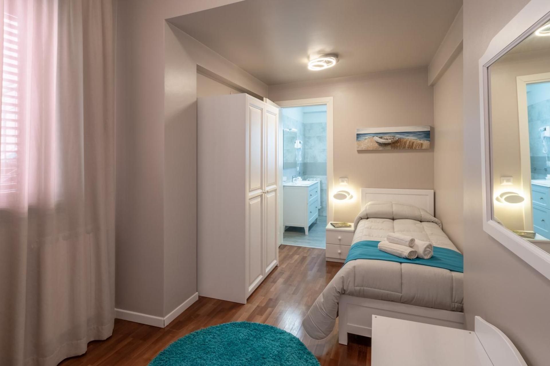 Superior Single Room