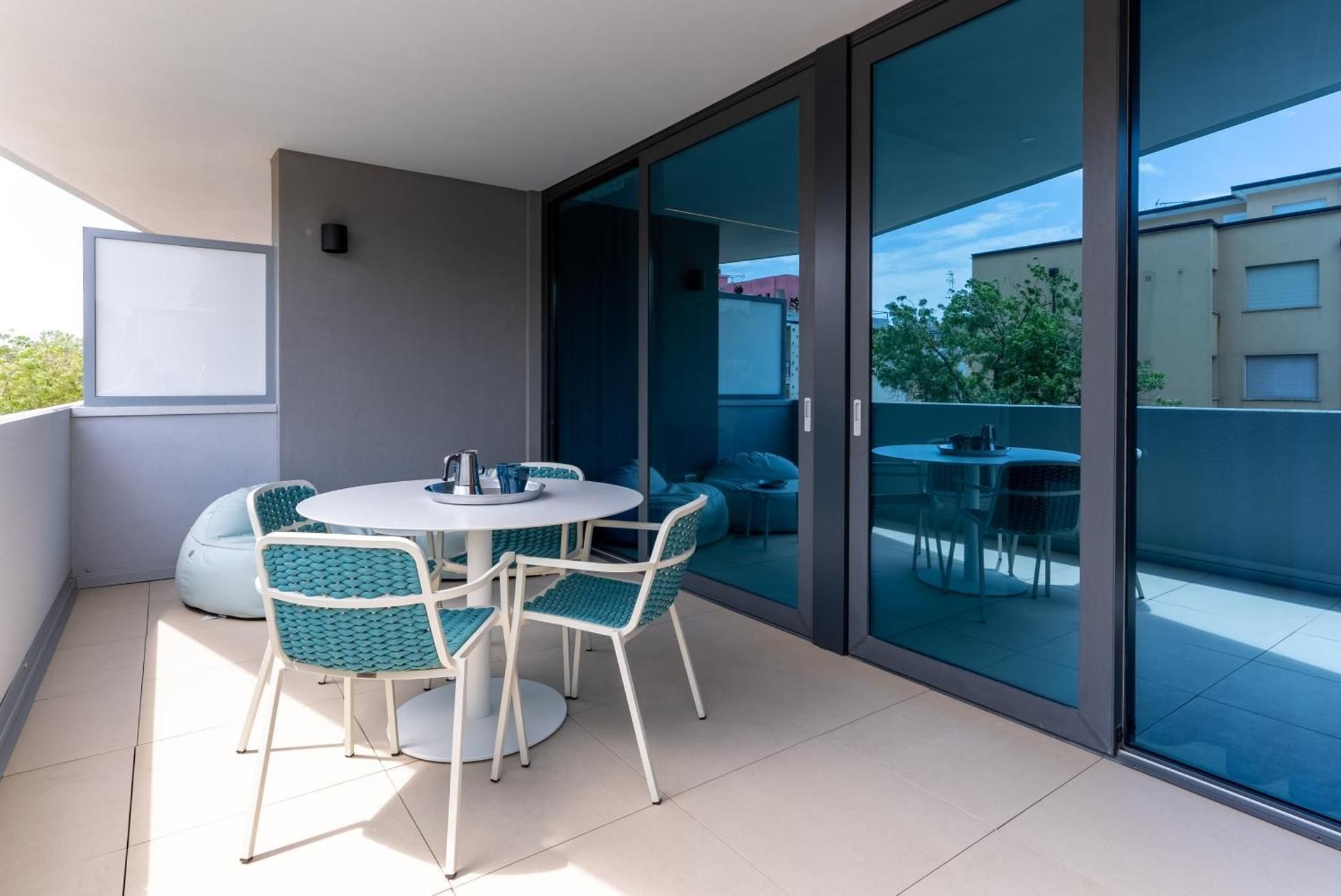 Apartment with Terrace