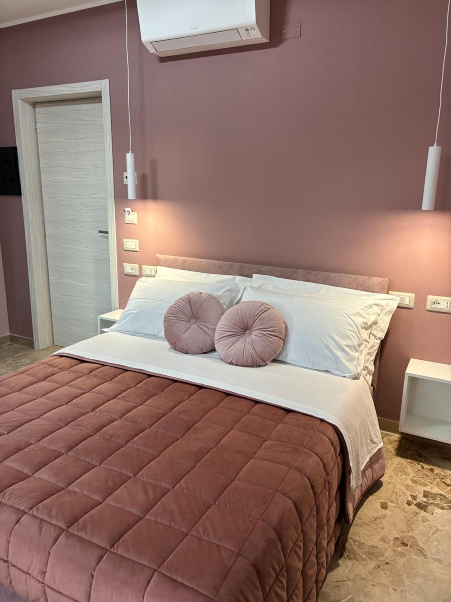 Queen Room with Balcony