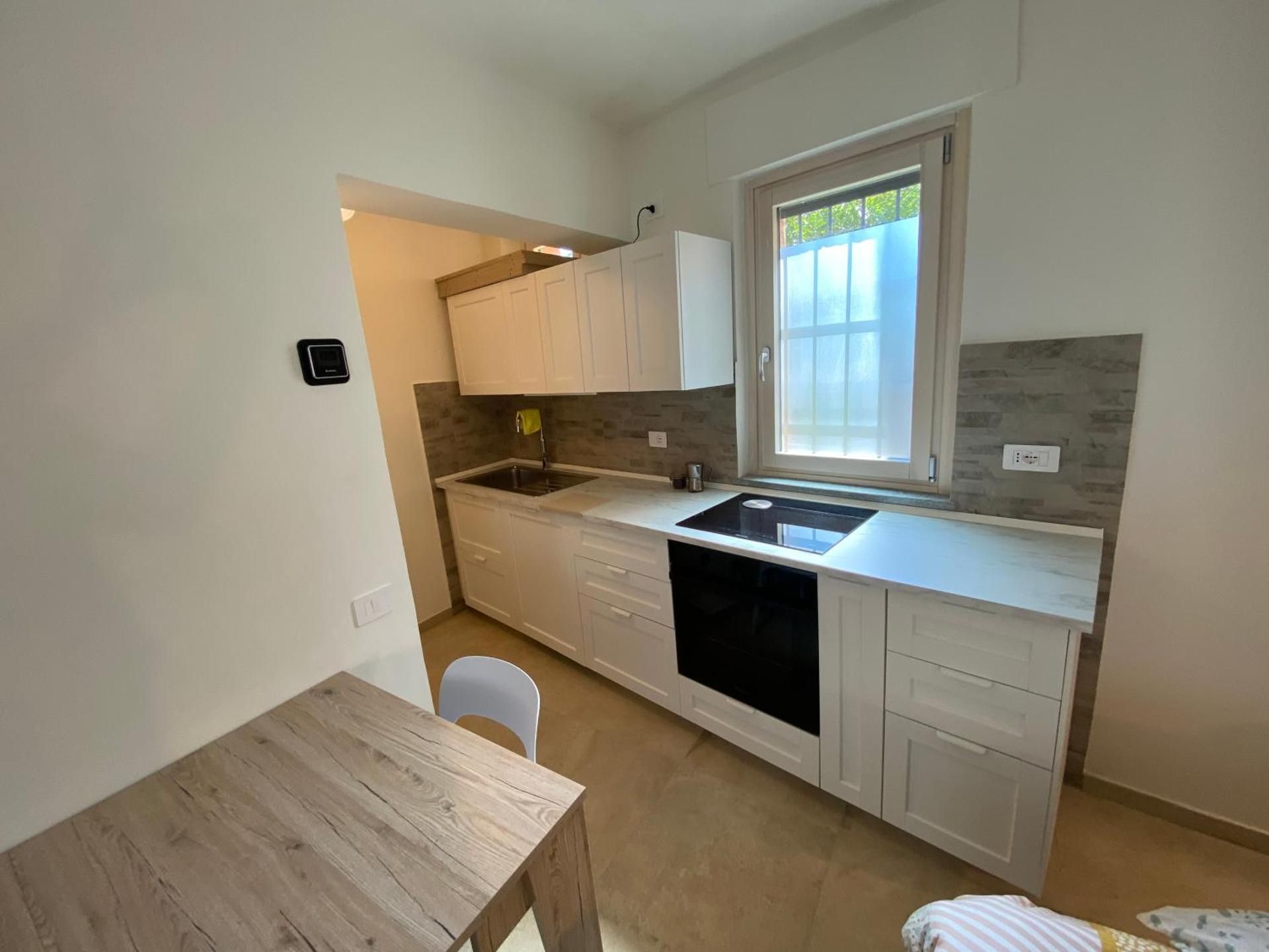 Studio Apartment with One Double Bed