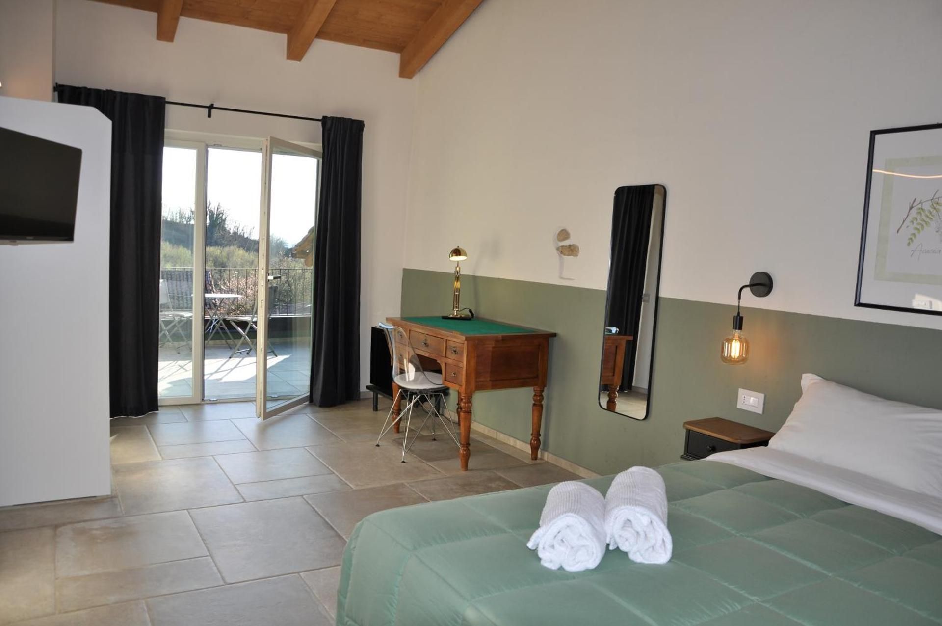 Double Room with Private Bathroom
