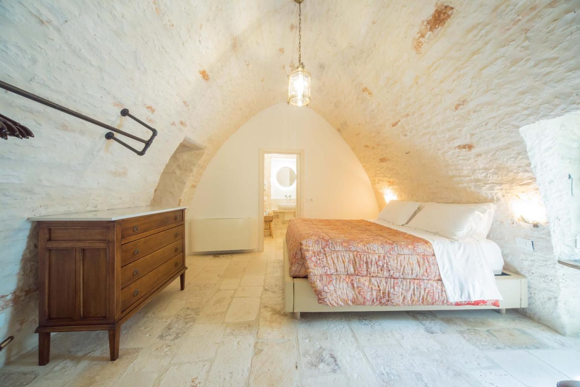 Suite with Spa Bath