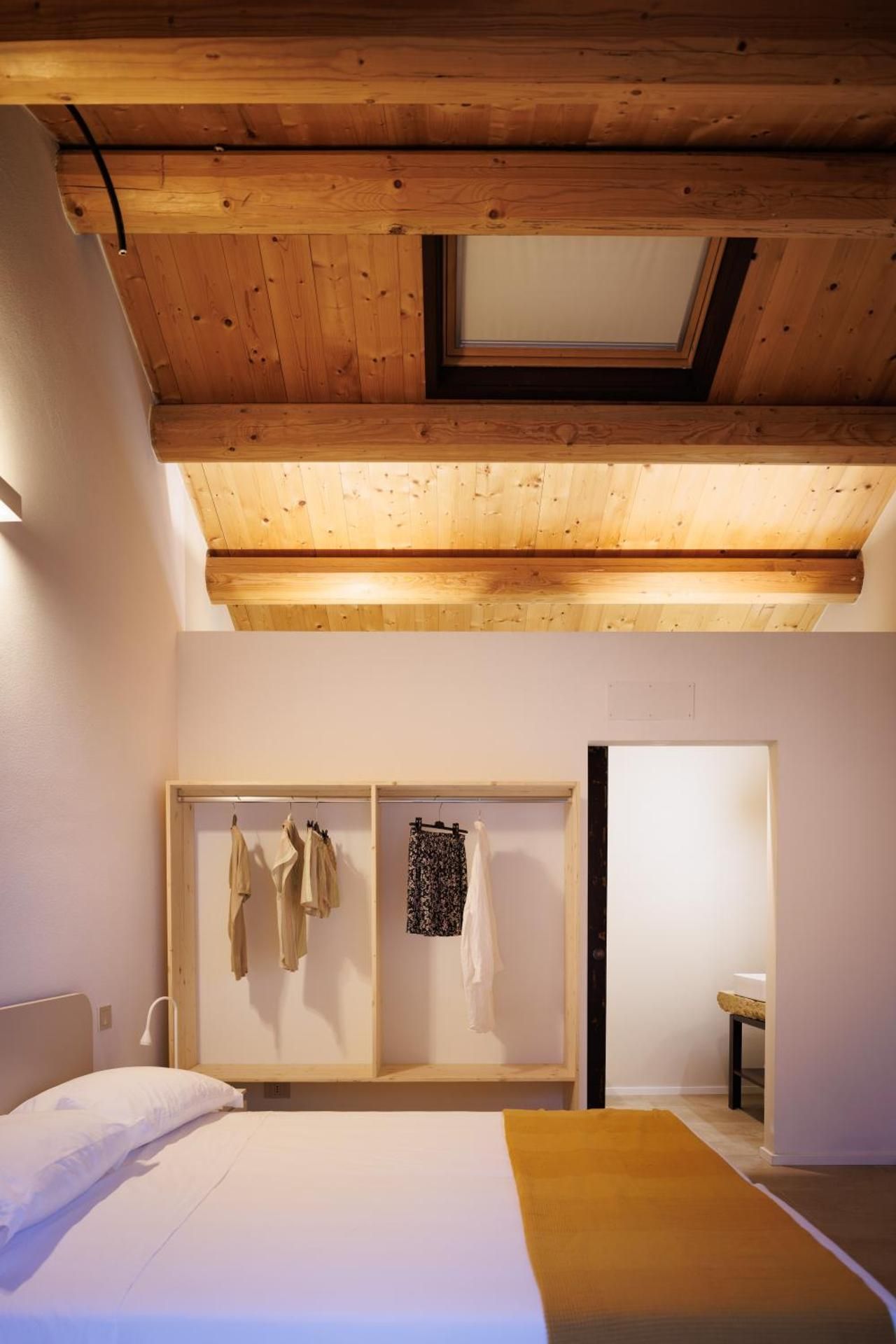 Large Double or Twin Room