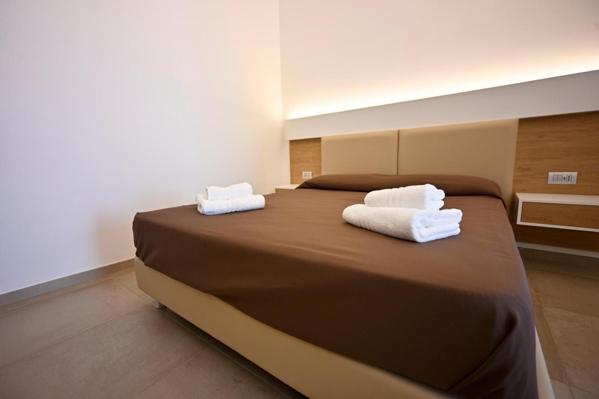 Large Double Room