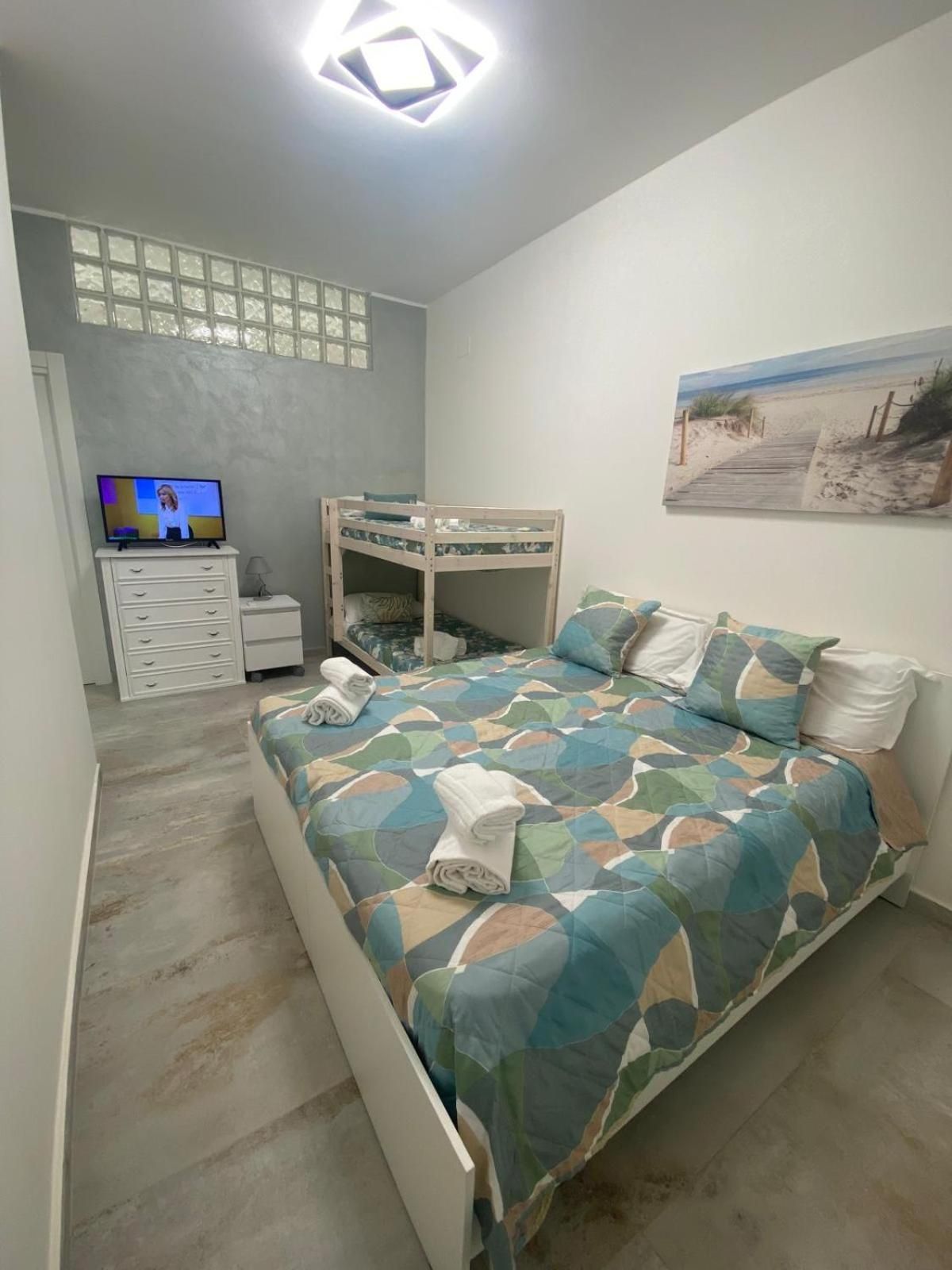 Double or Twin Room with Private Bathroom