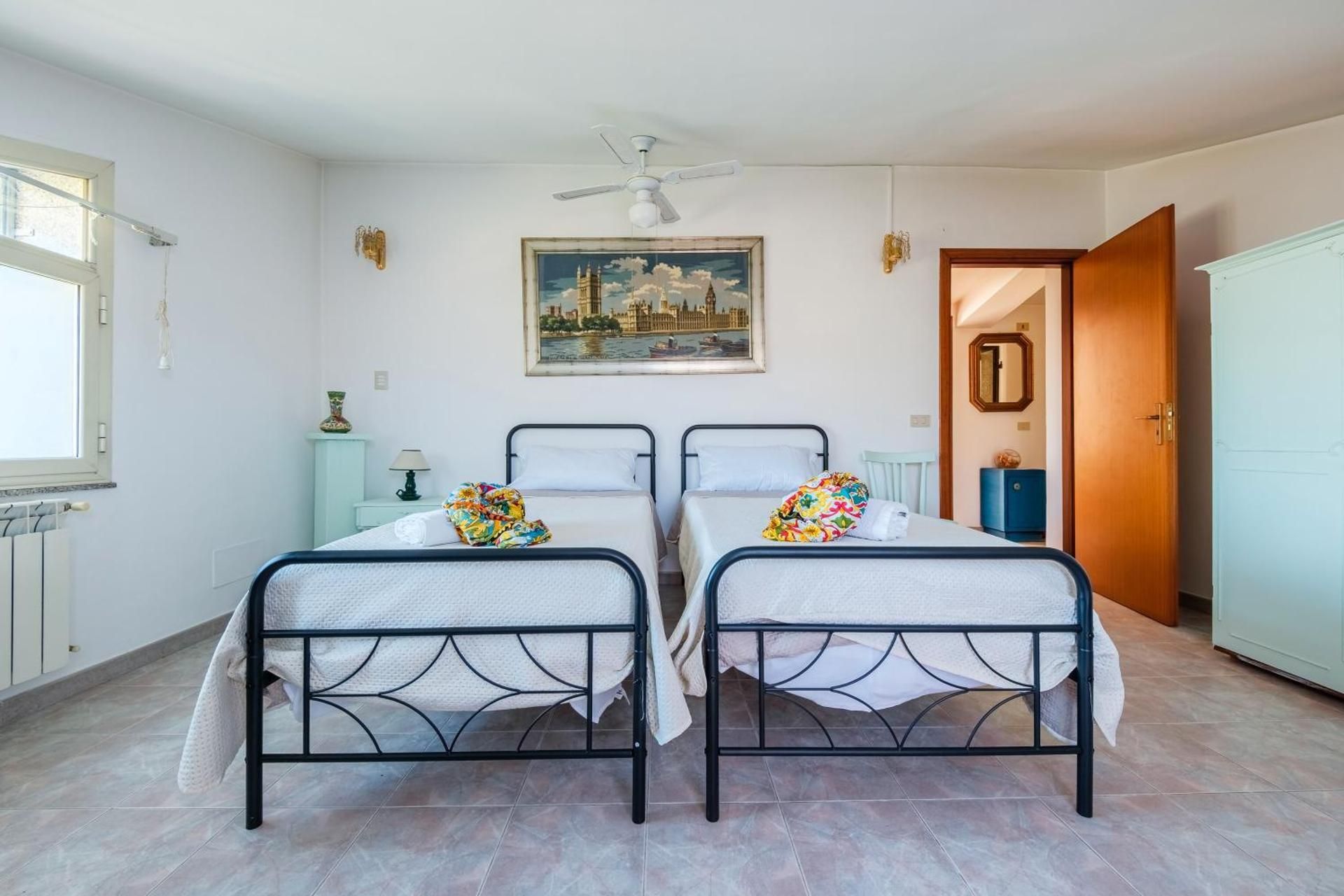 Triple Room with Mountain View