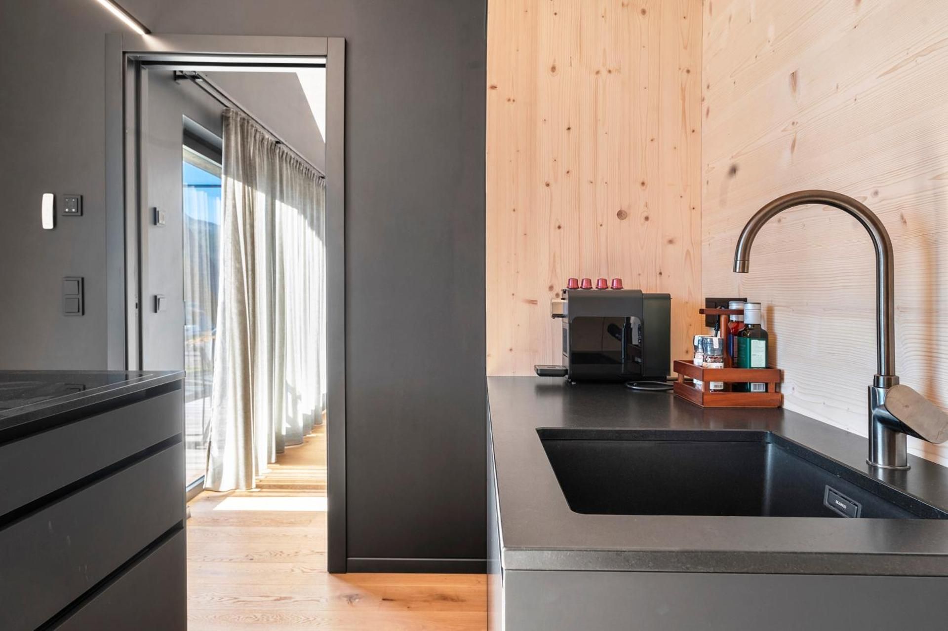 One-Bedroom Standard Apartment