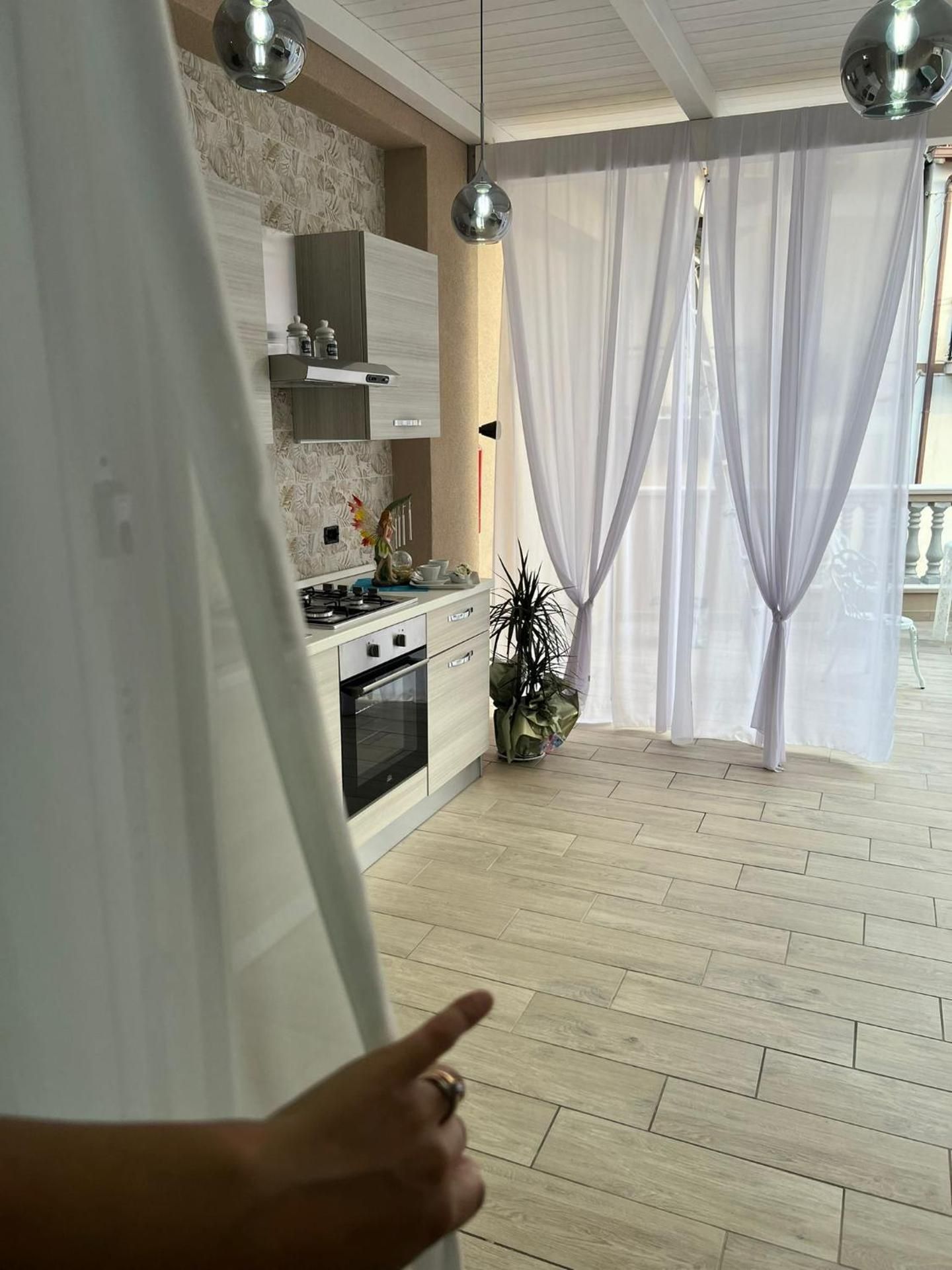Queen Room with Spa Bath