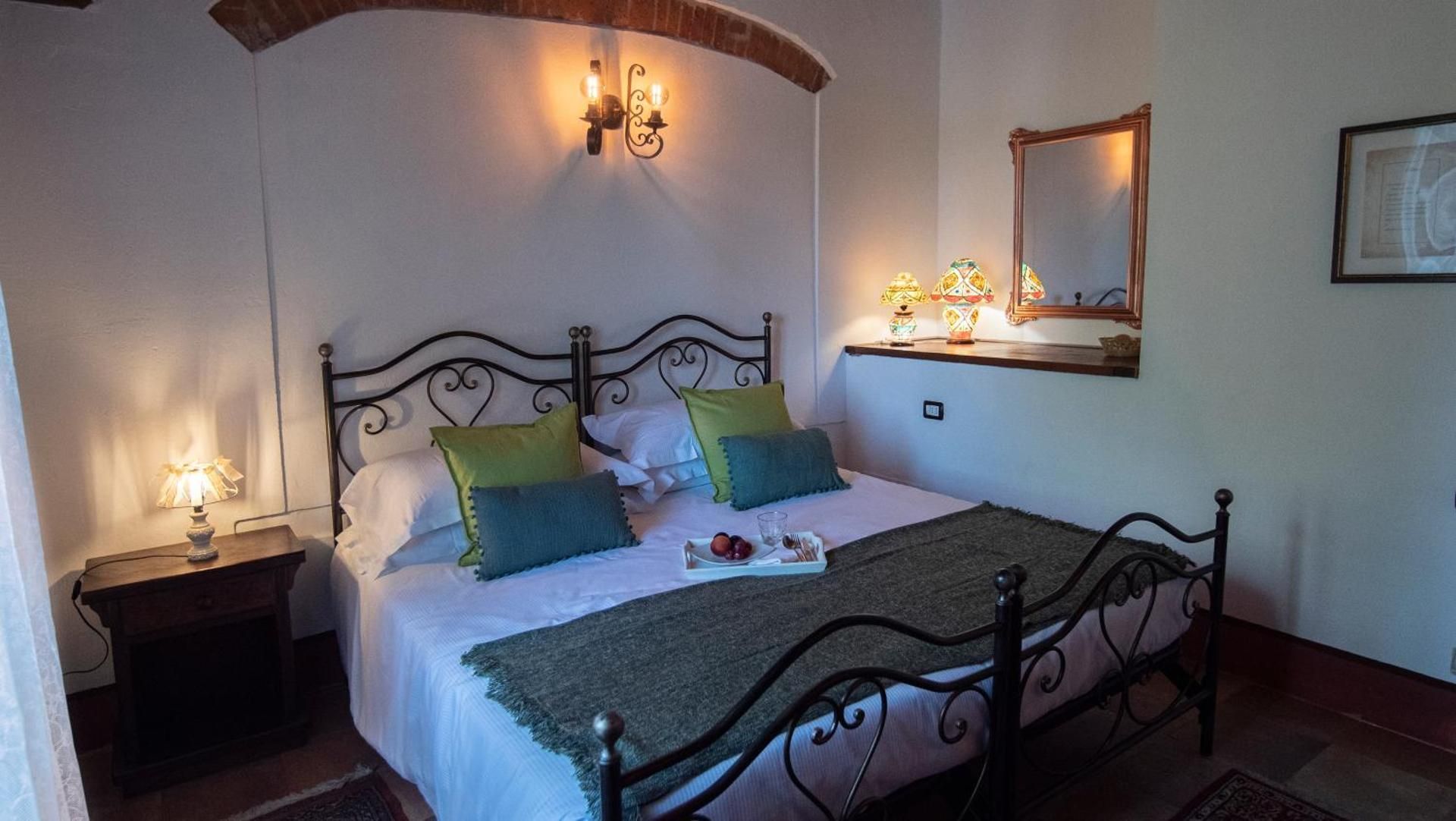 Deluxe Double or Twin Room with Garden View