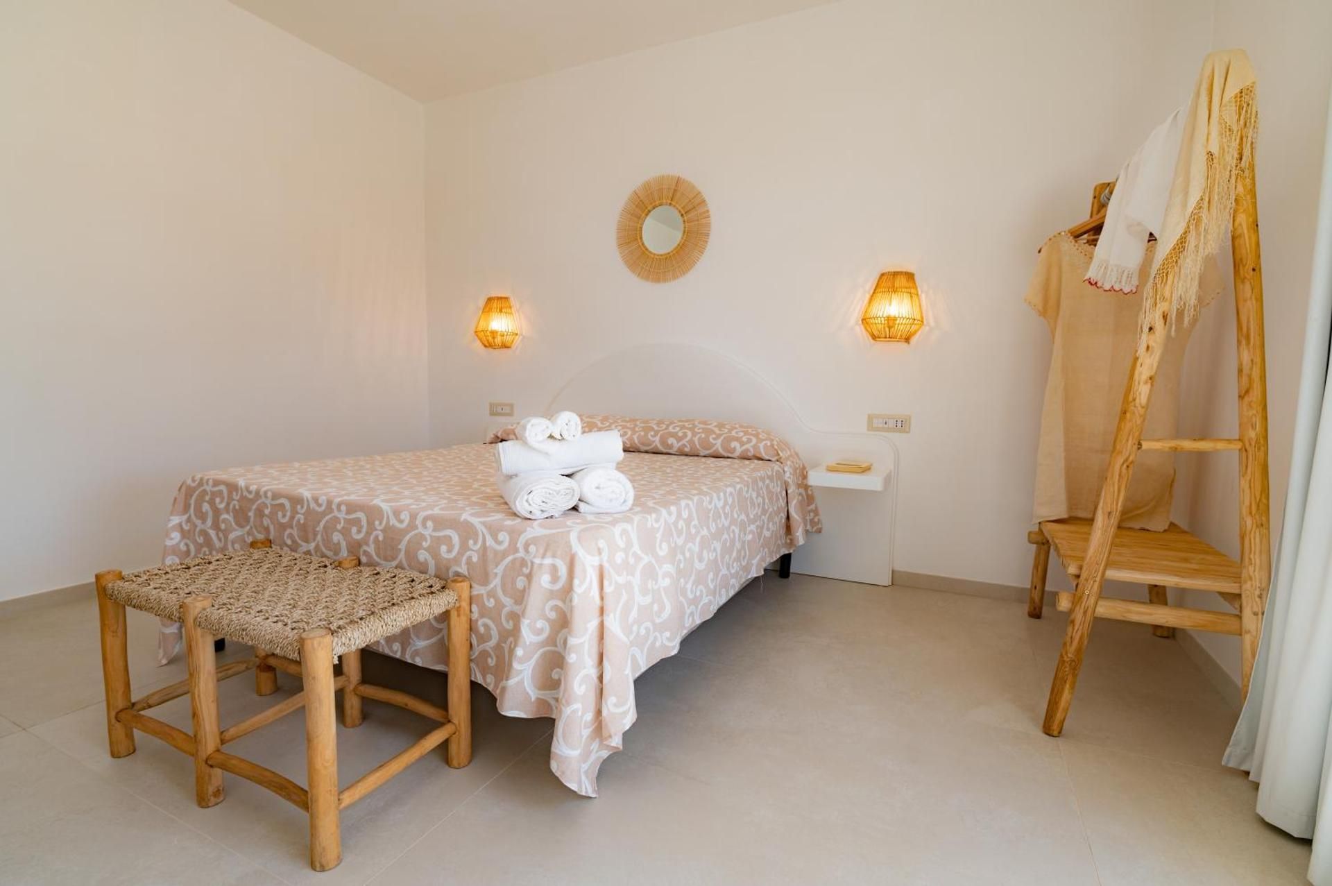 Deluxe Triple Room with Sea View