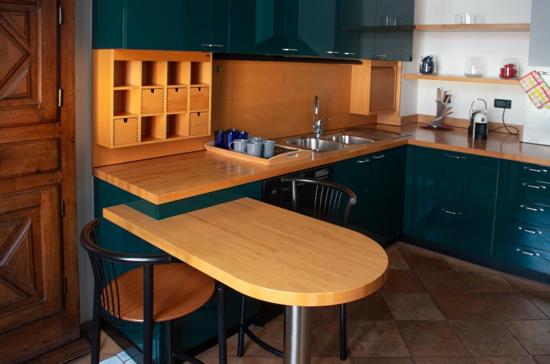 Deluxe Apartment
