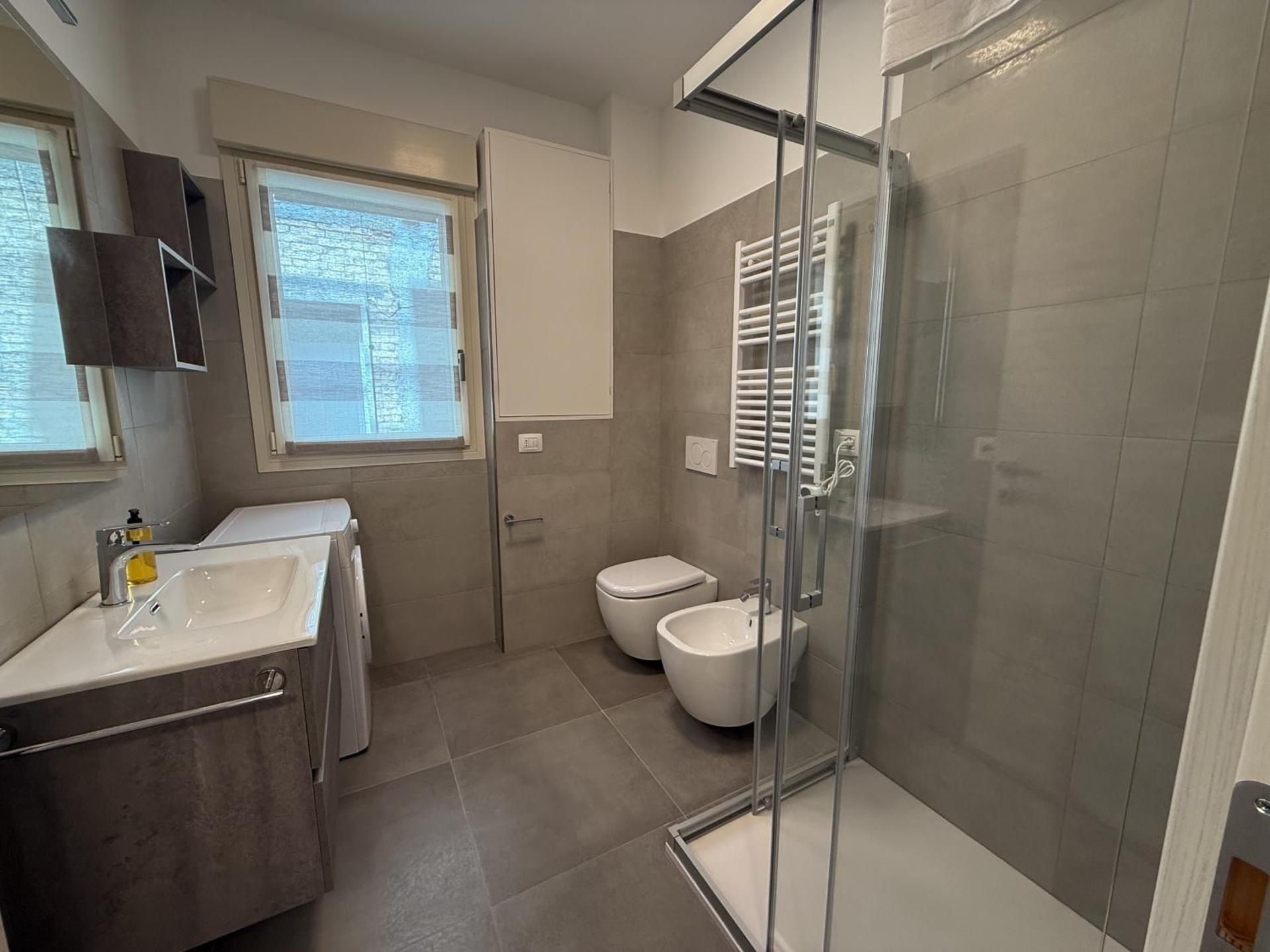 Dimora House and Relax Deluxe One-Bedroom Apartment with City View 3