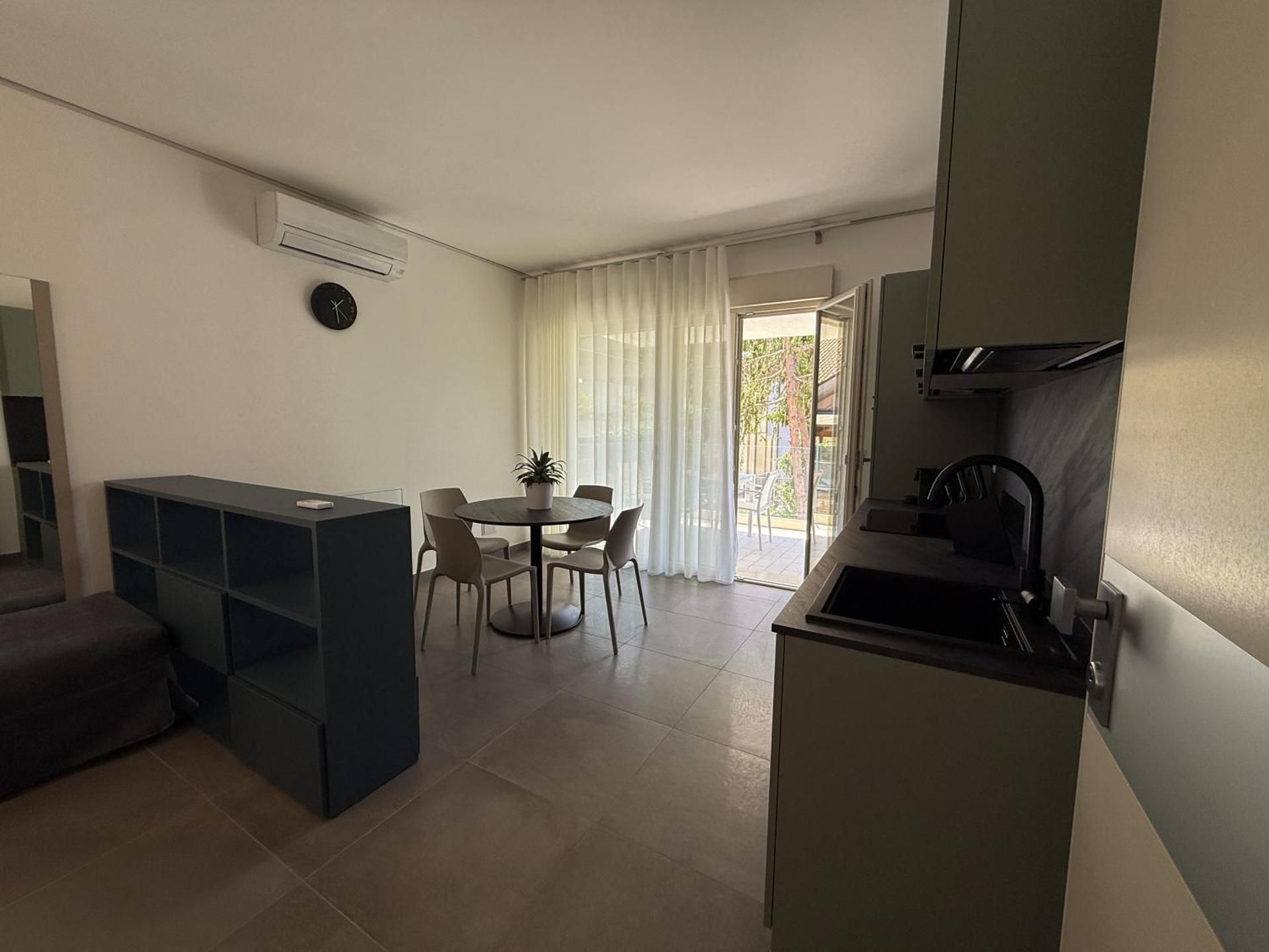 Dimora House and Relax Classic Apartment