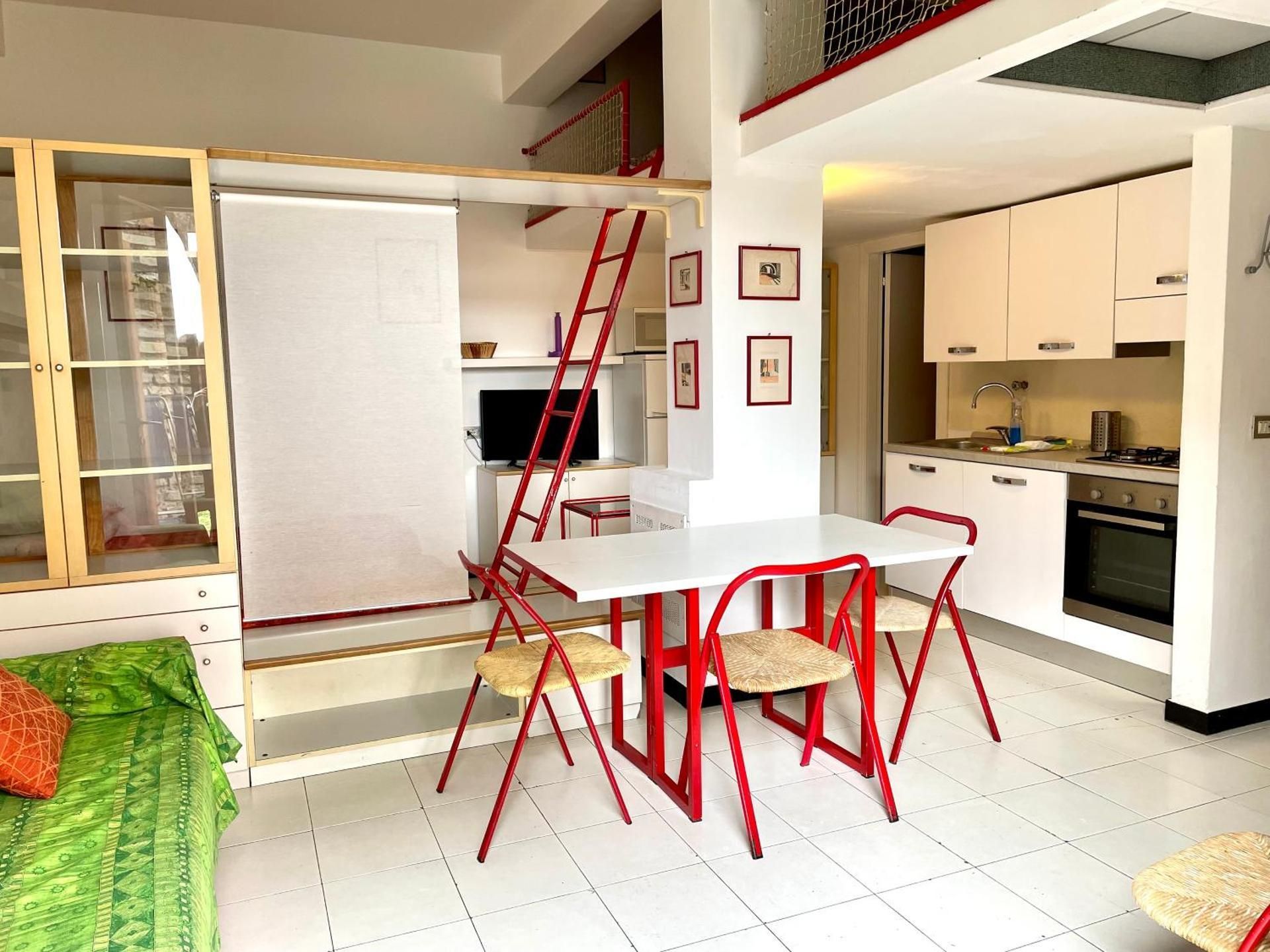 Apartment with Garden View