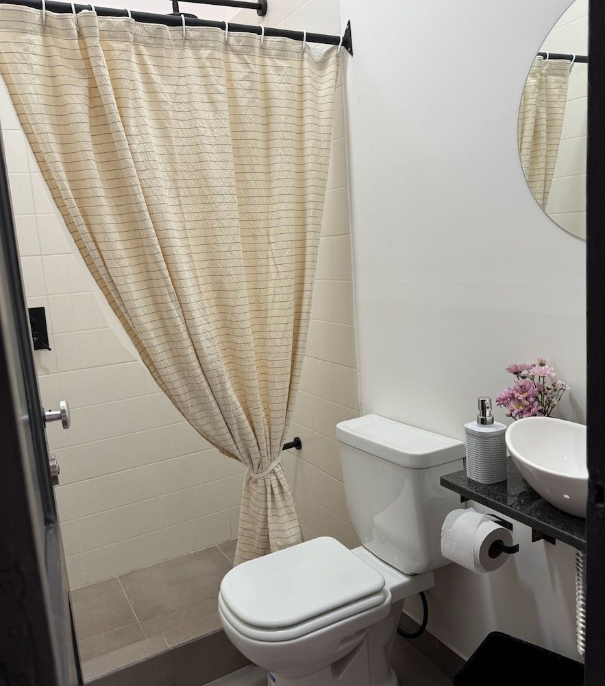 Clivias Hostel Traditional Shared Dormitory, Mixed Dorm, Shared Bathroom, Courtyard View 21