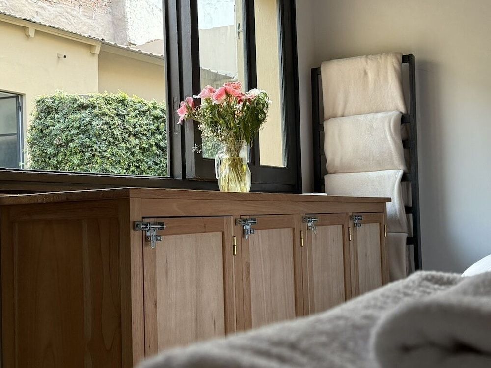 Clivias Hostel Classic Shared Dormitory, Mixed Dorm, Shared Bathroom, Courtyard View 9