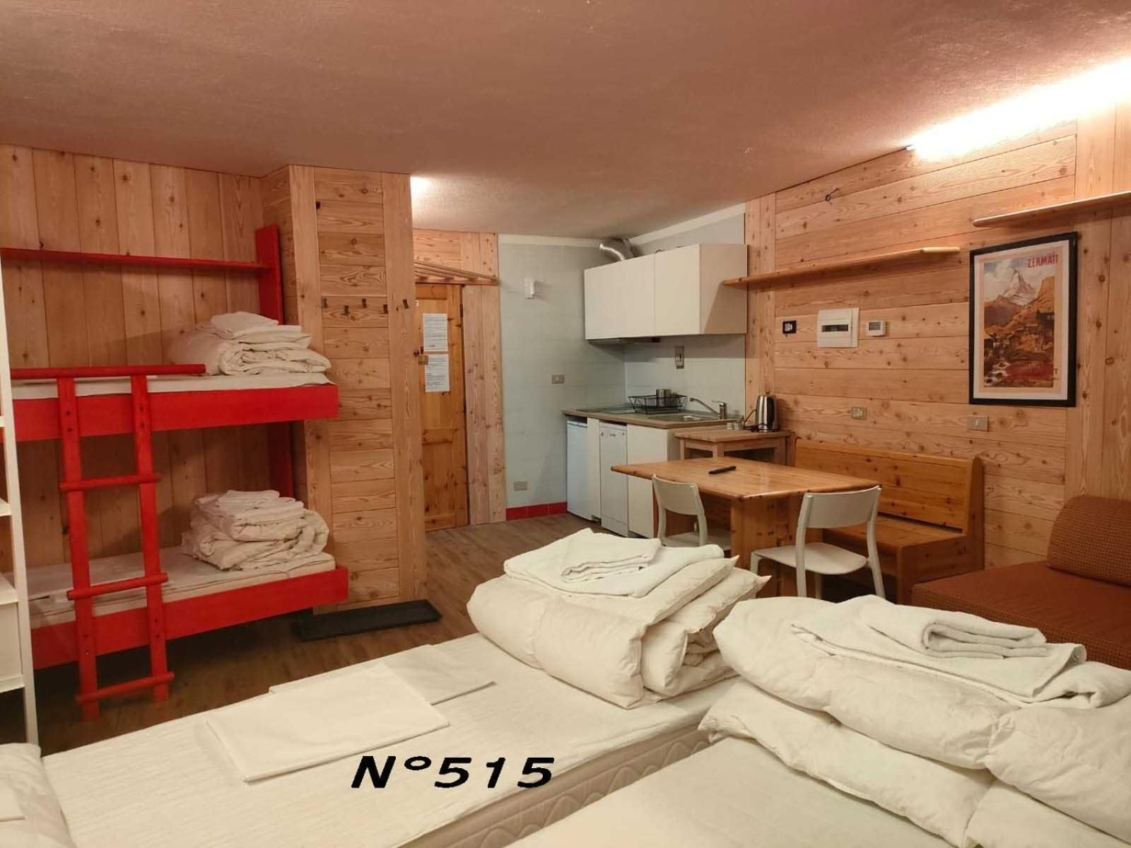 Studio Apartment