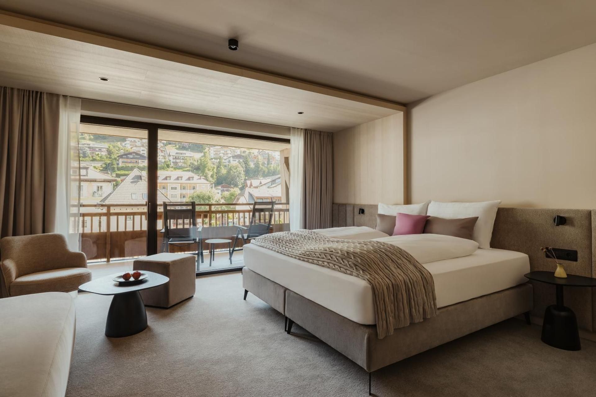 Deluxe Double Room with Balcony