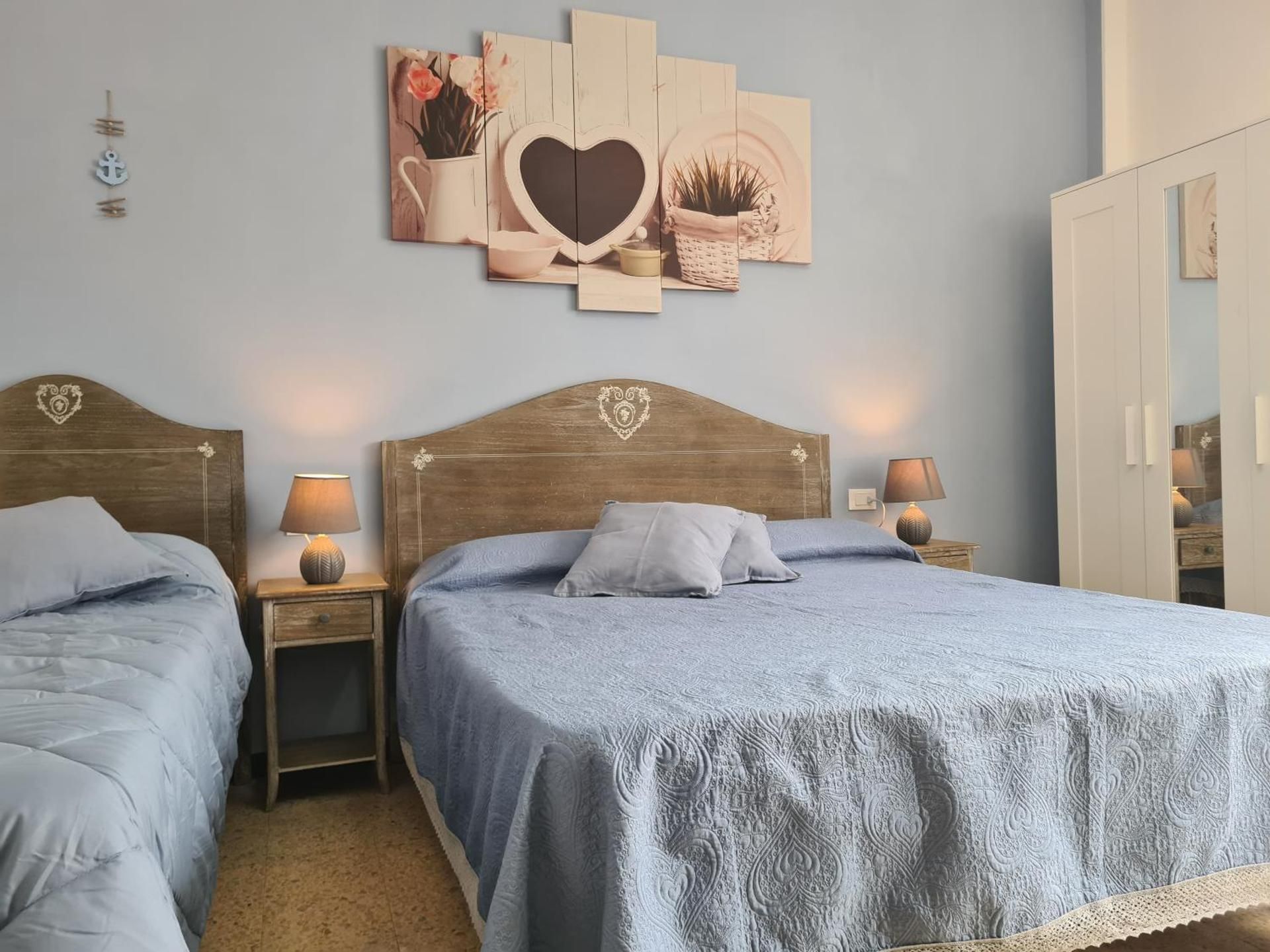 Triple Room with Private Bathroom