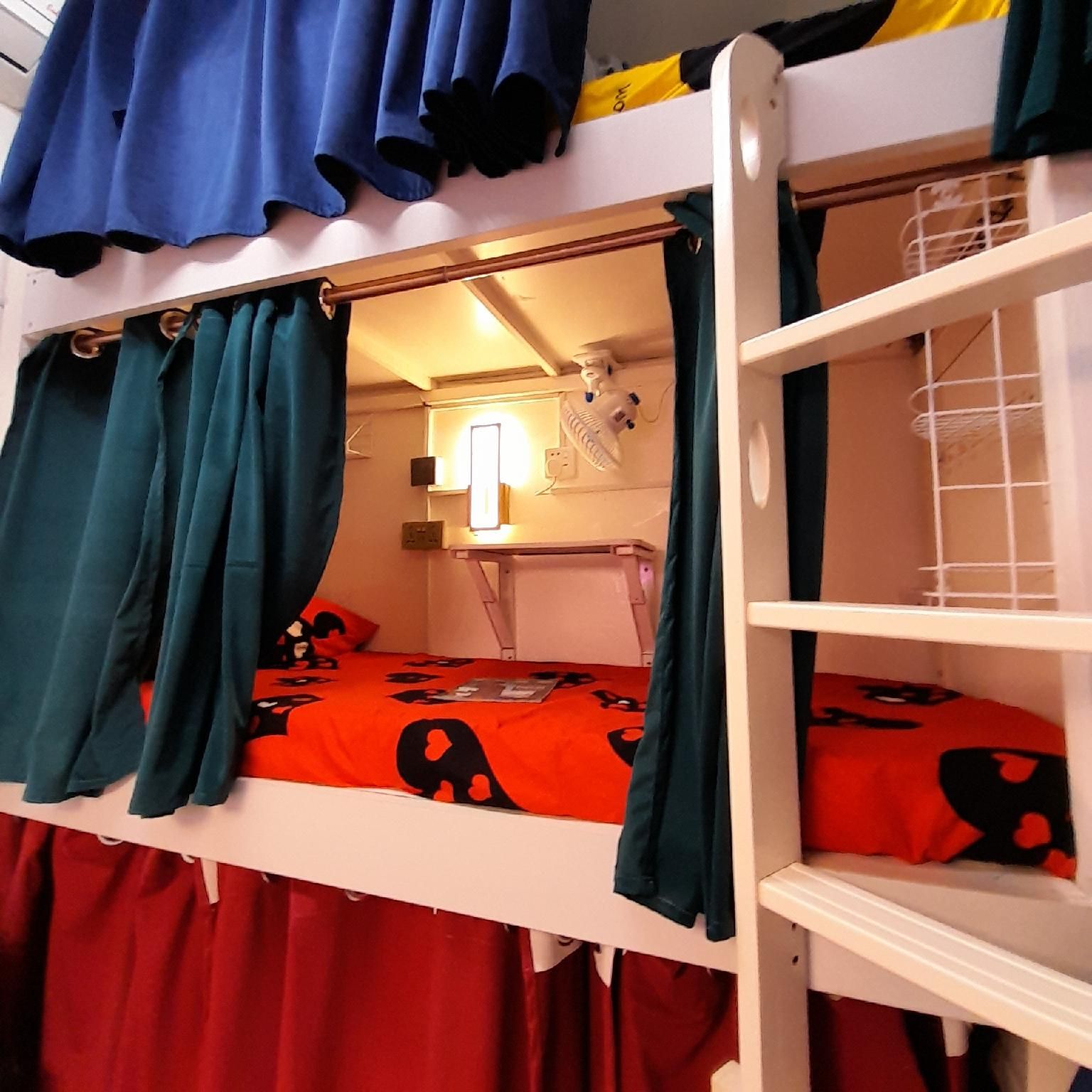 Entire 10-Bed Private Dormitory - Mixed