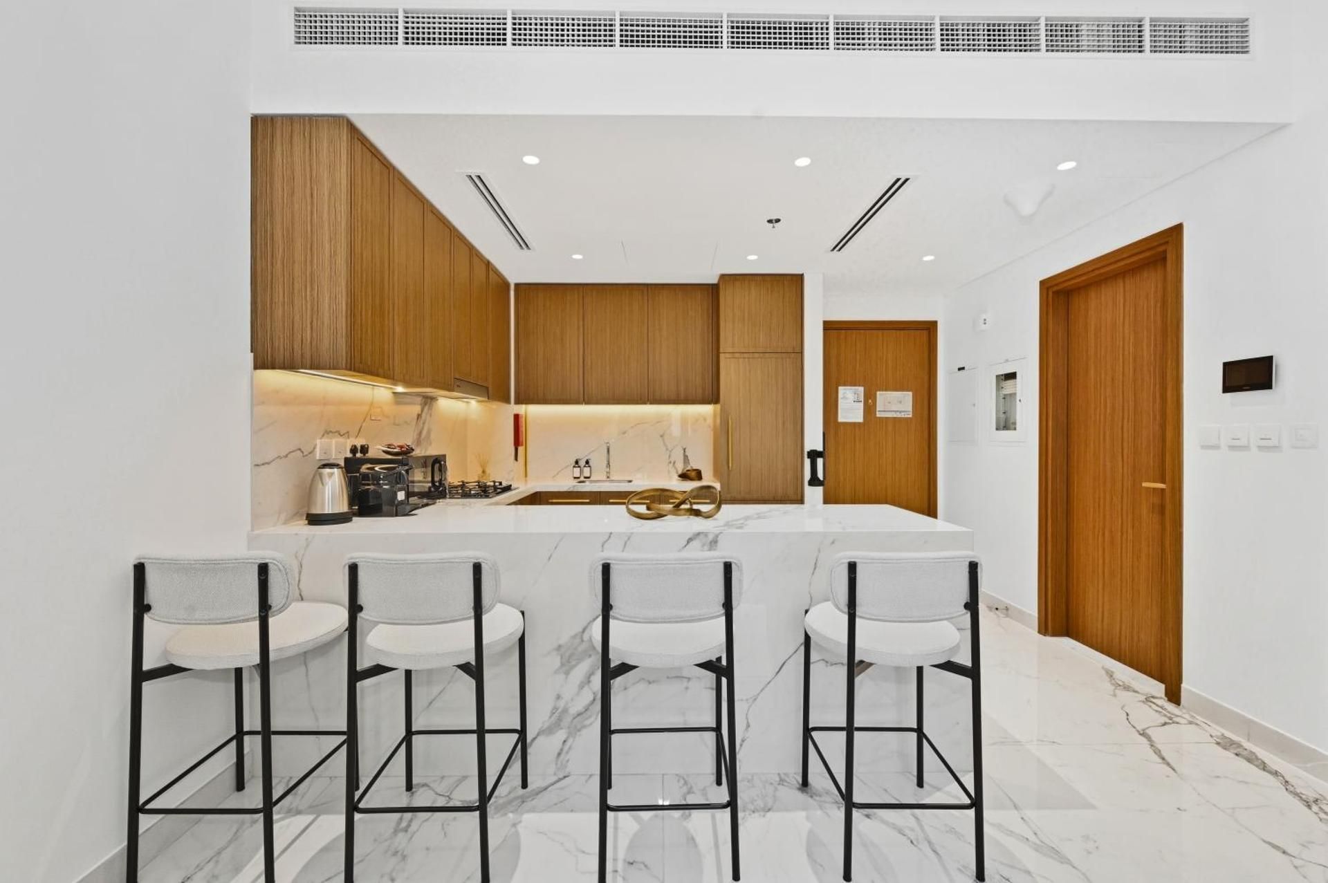 Superior One-Bedroom Apartment with Balcony