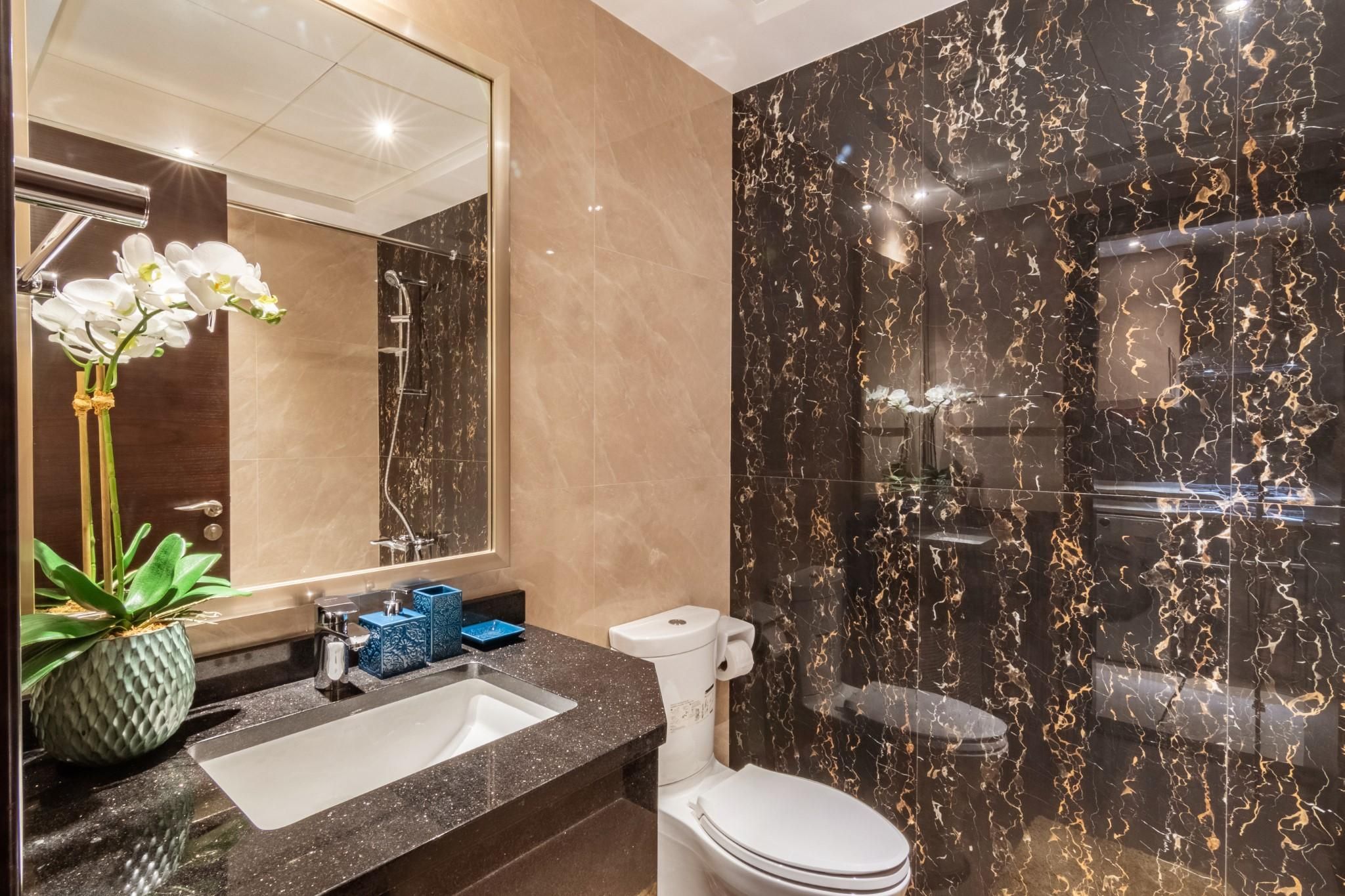 Elite Downtown residence