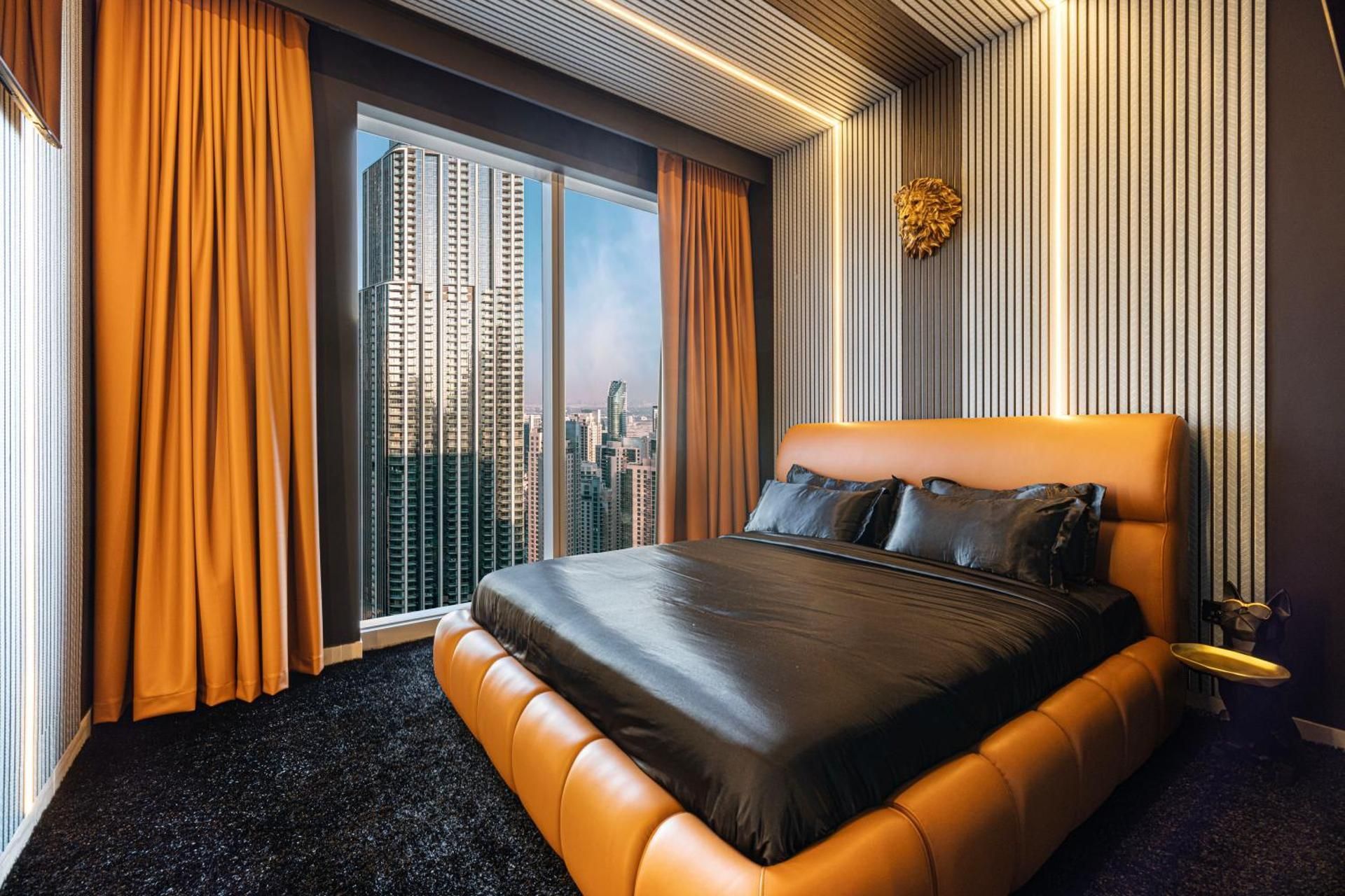 Four-Bedroom Luxury Apartment