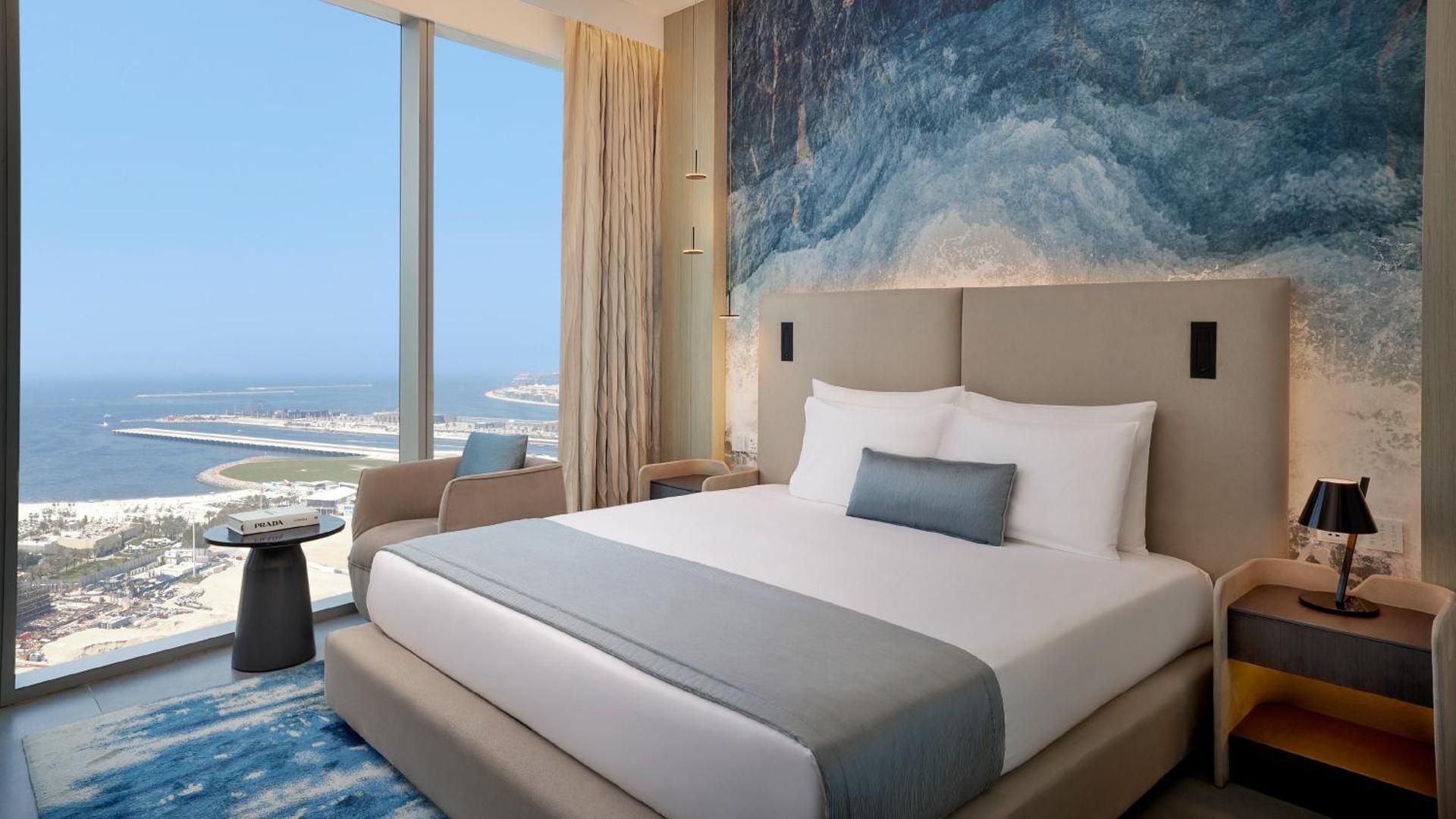 1 King Premium Sea View