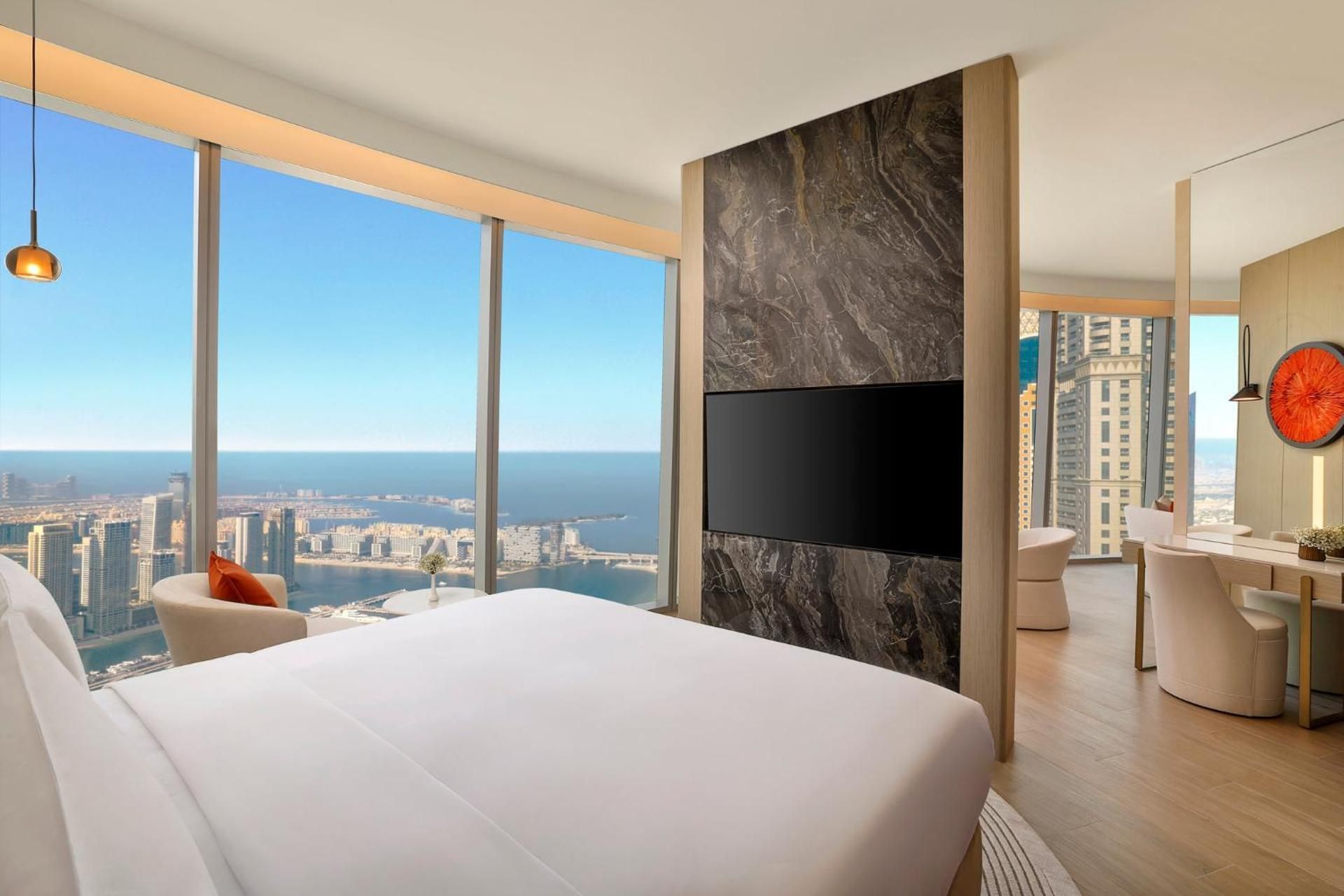 1 Bedroom Suite High Floor Lounge Access