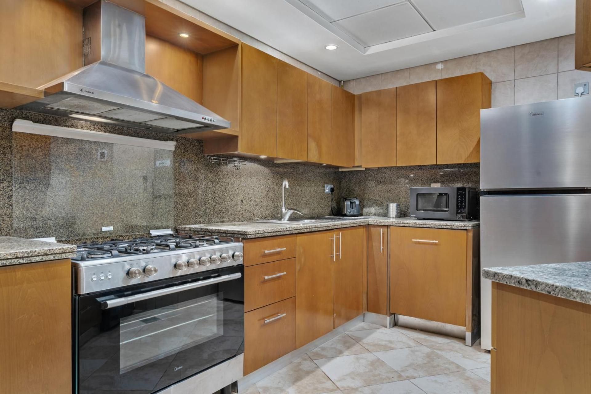 Four-Bedroom Luxury Apartment