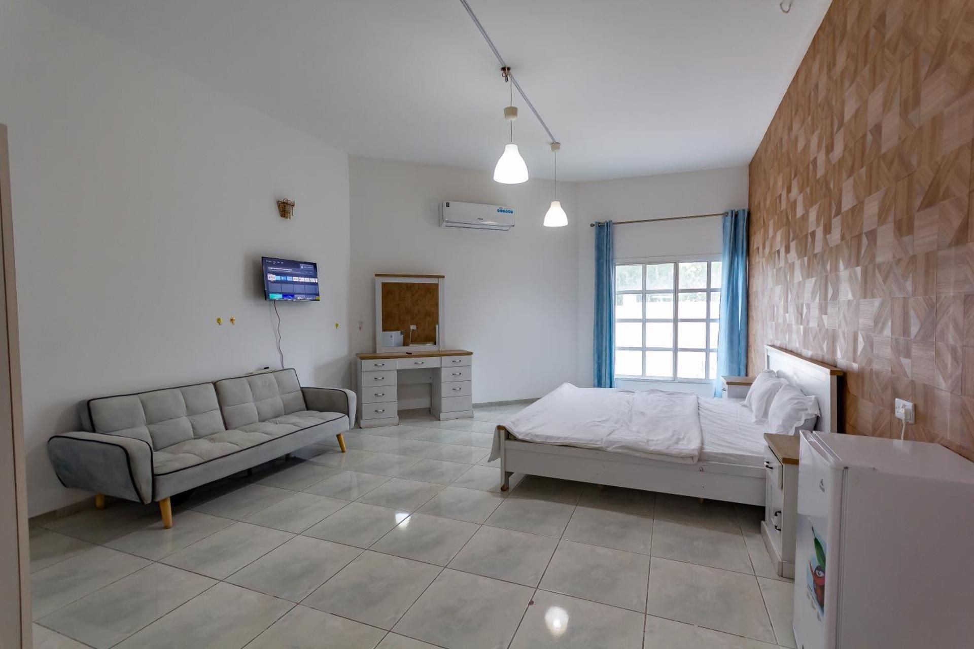 Double Room with Shared Bathroom
