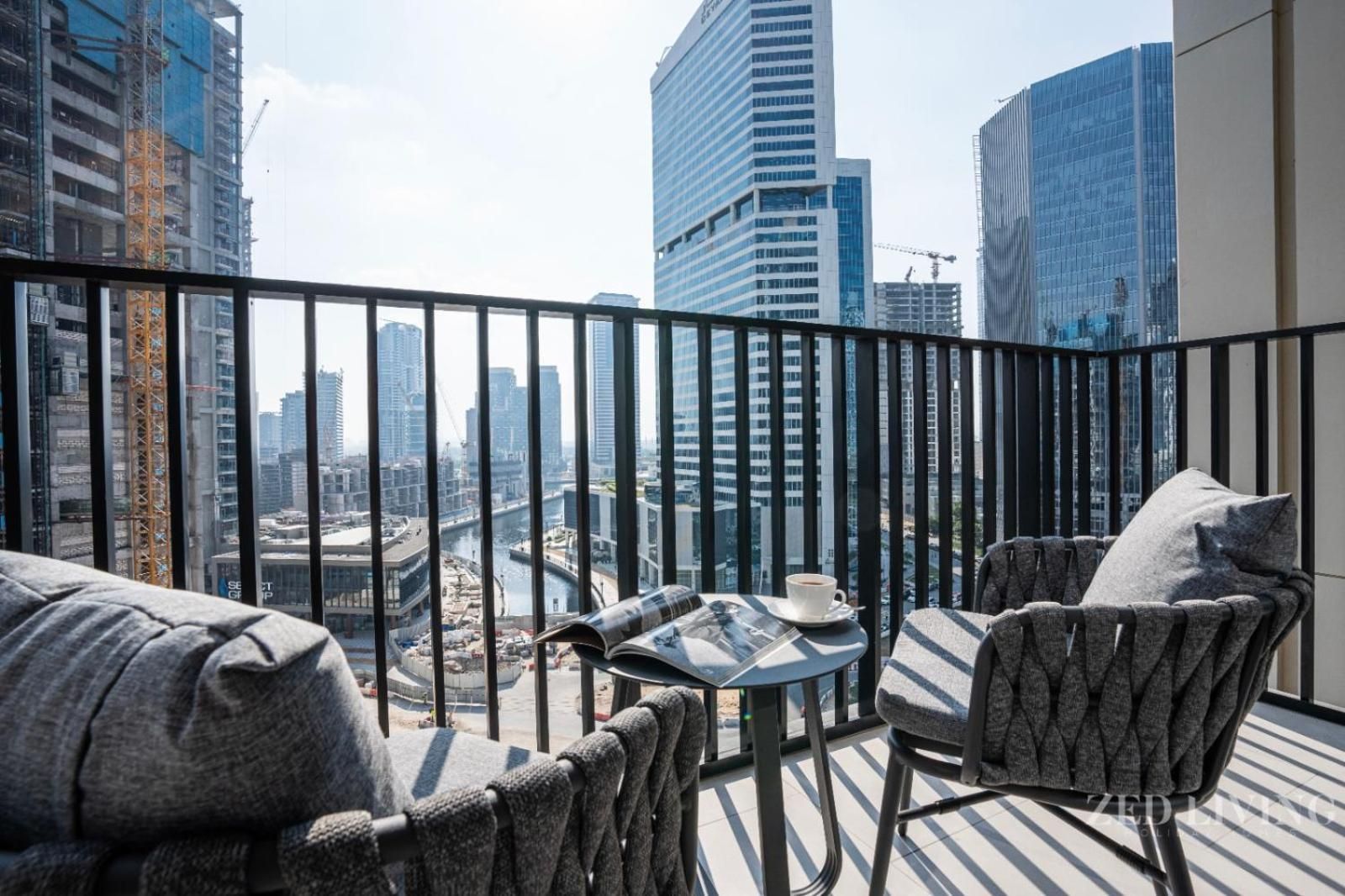 Apartment with City View