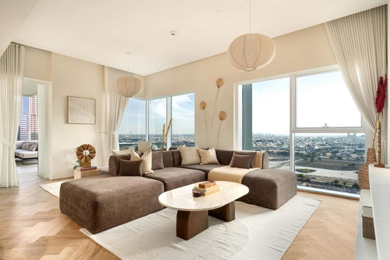 Four-Bedroom Luxury Apartment