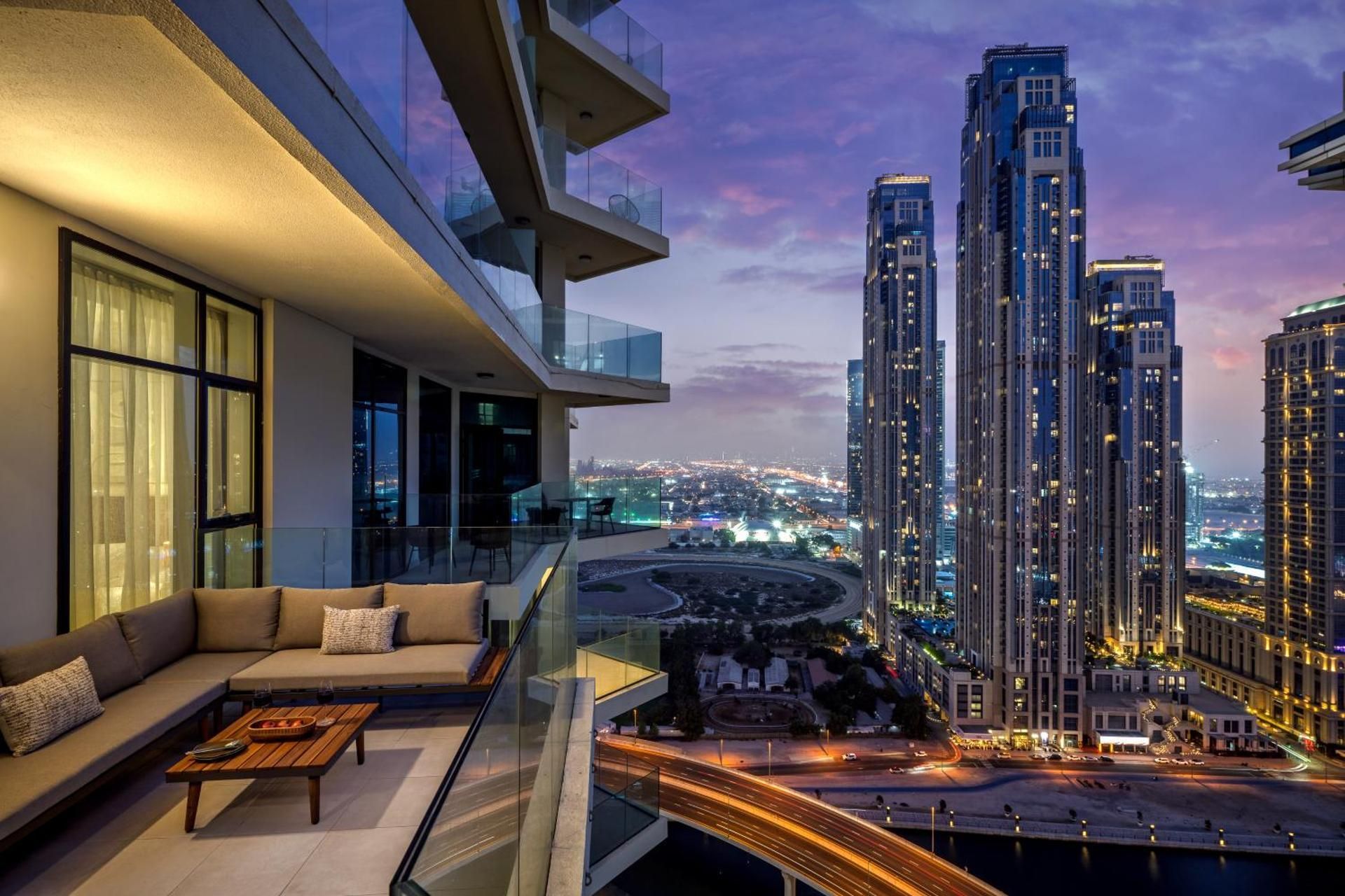 Two-Bedroom Apartment with Terrace and Sea View