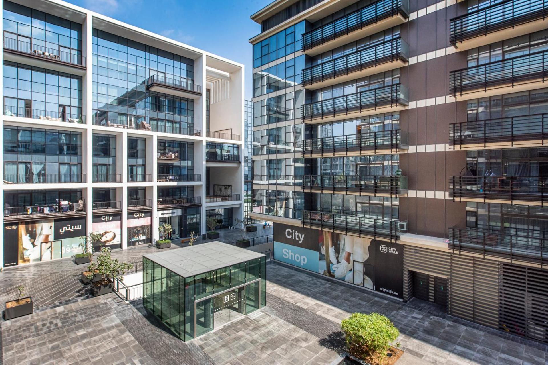 One-Bedroom Apartment with Balcony