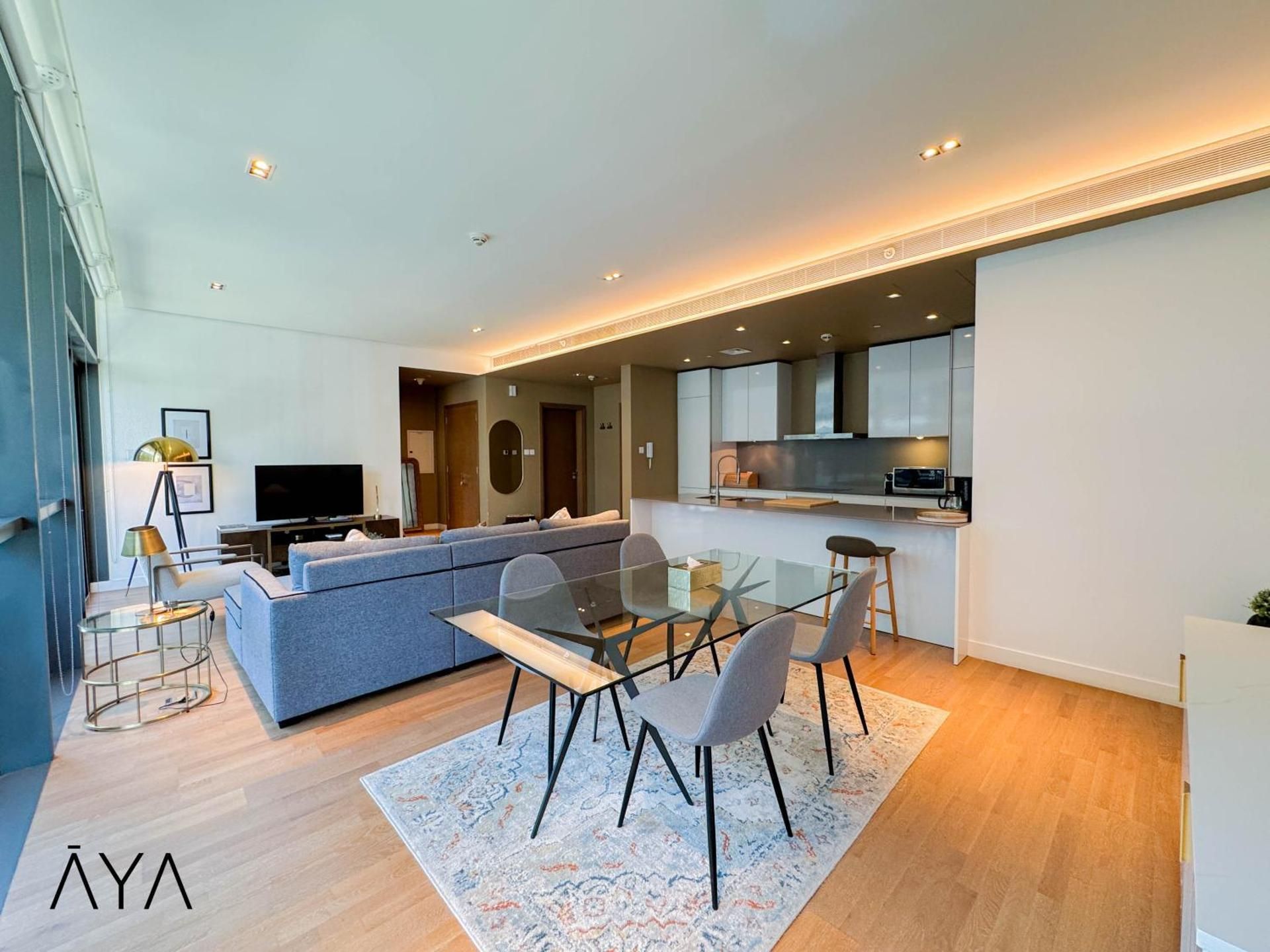 Luxury Apartment with Pool, Patio & Gym in City Walk By AYA Boutique