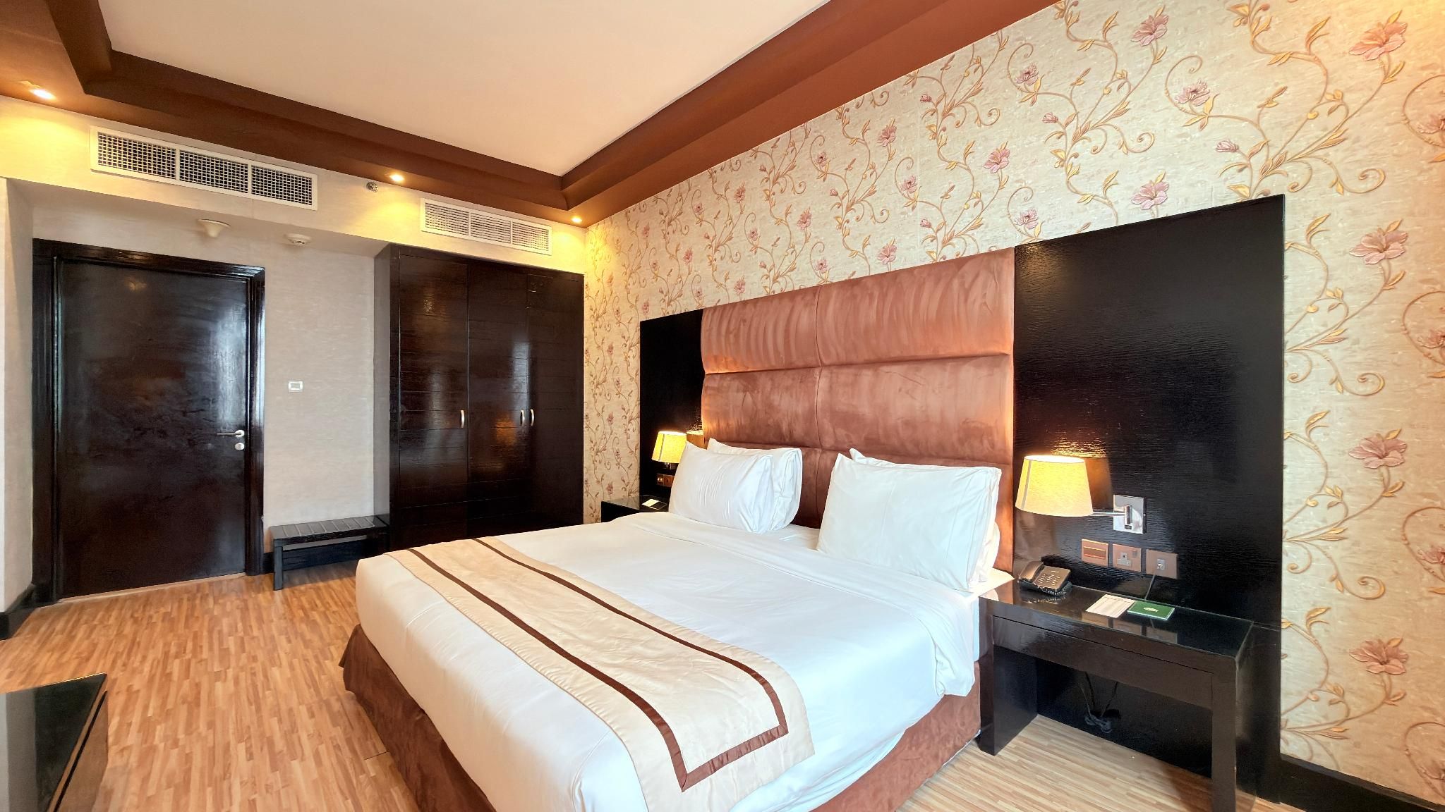 Suite King