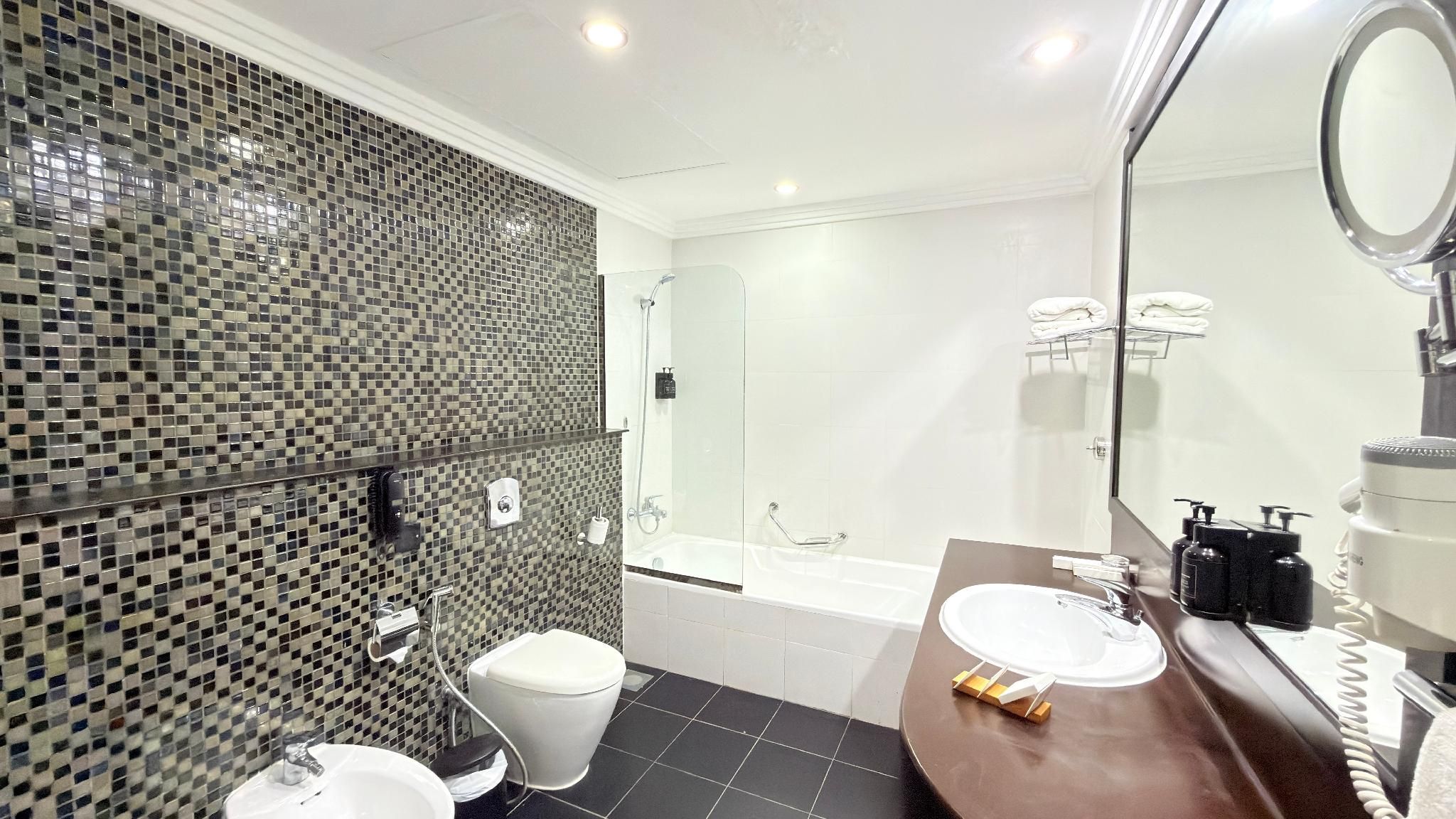 Belvilla Mangrove Waterfront Suites, Ras Al Khaima Suite Twin 3