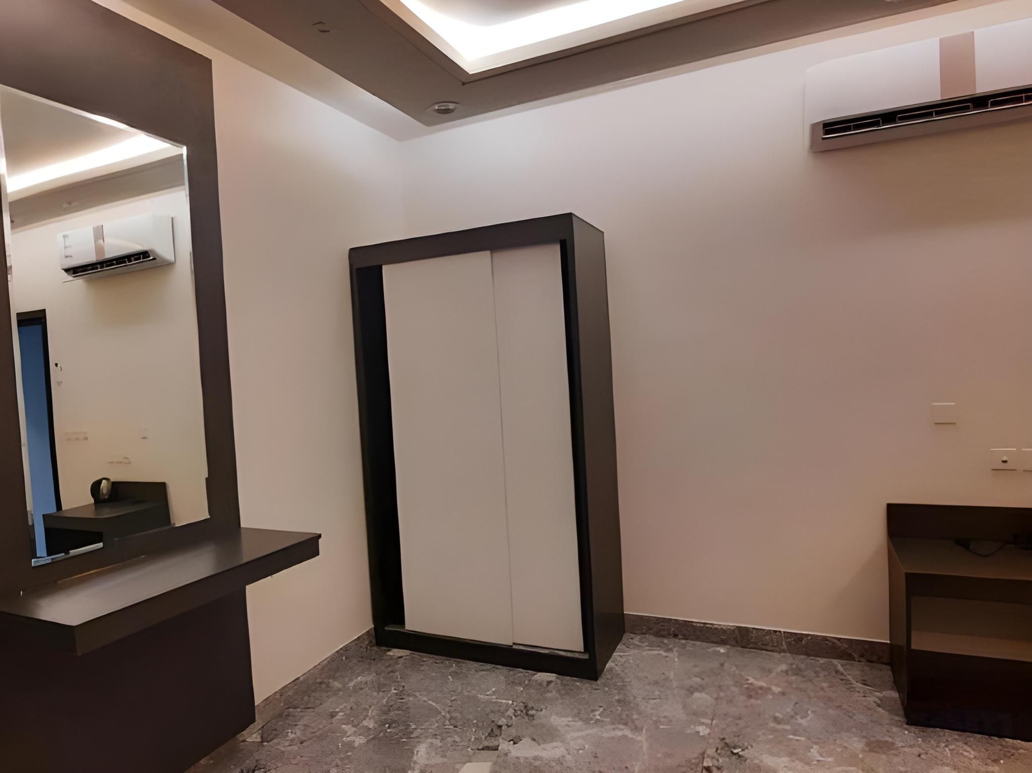 1-Bedroom Apartment