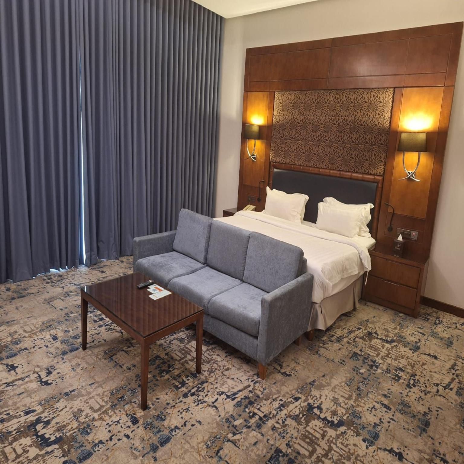 Deluxe Room King Bed