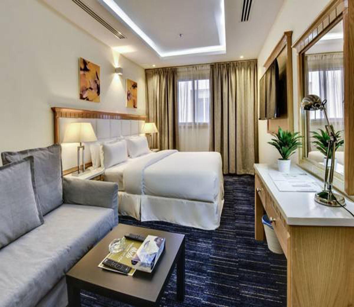 Executive Deluxe King Room
